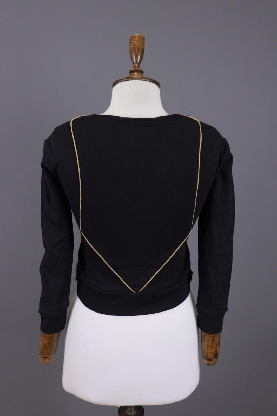 John Galliano Kids John Galliano Black Faux Fur Cropped Sweater Size 10 Size L / US 10 / IT 46 - 10 Thumbnail