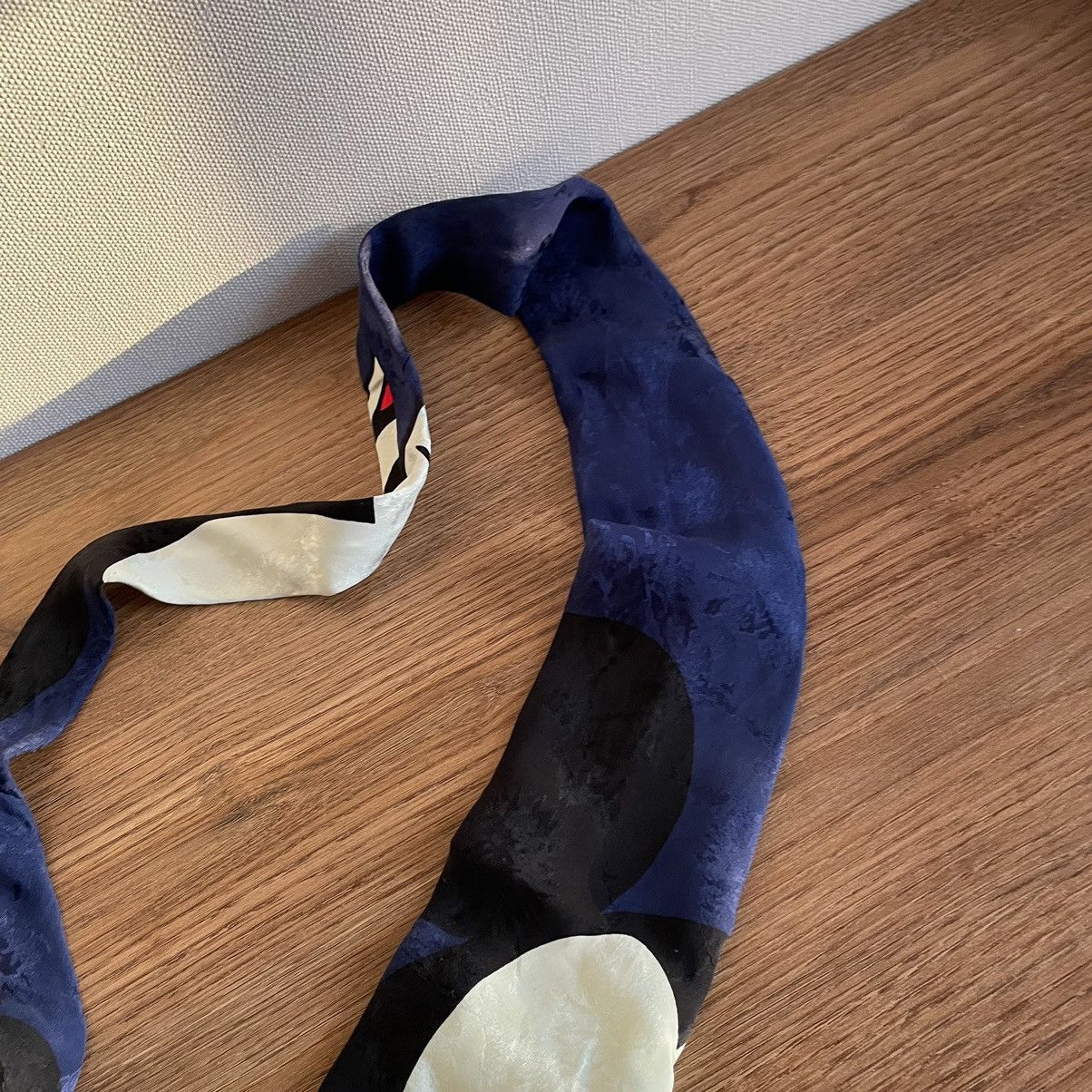 Disney × Vintage Vintage Disney Mickey Mouse Tie Silk 90s Style USA Old Money Size ONE SIZE - 5 Thumbnail