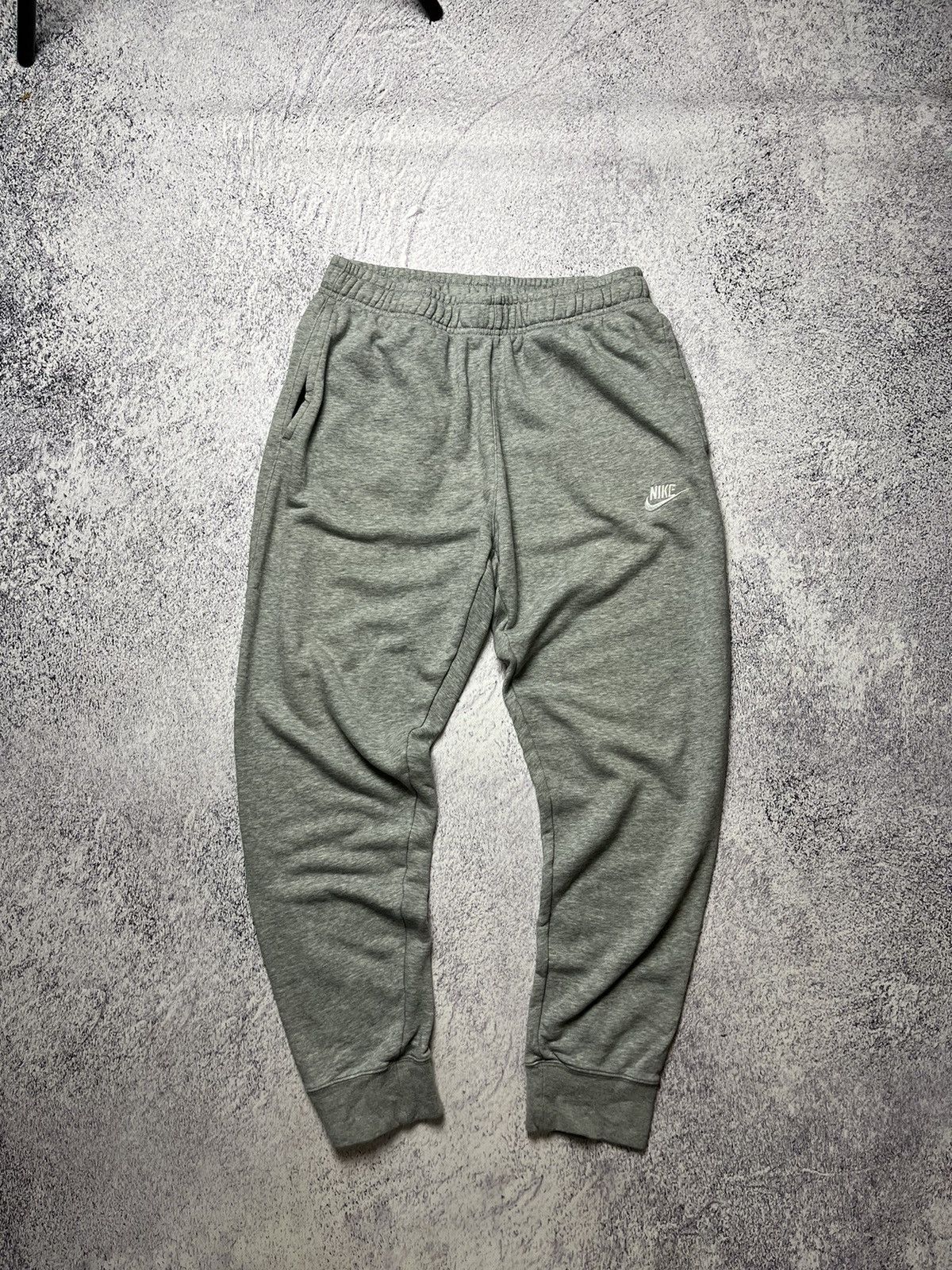 Nike Mens Nike Basic Sweatpants Grey Y2K ACG Jordan Size US 32 / EU 48 - 1 Thumbnail