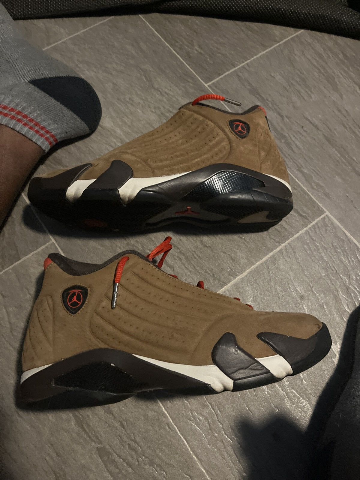 Nike Jordan 14s Size US 10 / EU 43 - 2 Thumbnail