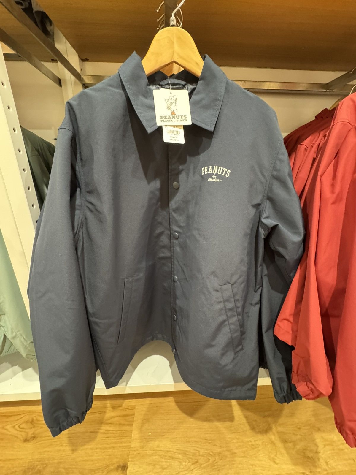 Kaws × Peanuts × Uniqlo Uniqlo Peanuts Coach Jacket Size US M / EU 48-50 / 2 - 10 Thumbnail