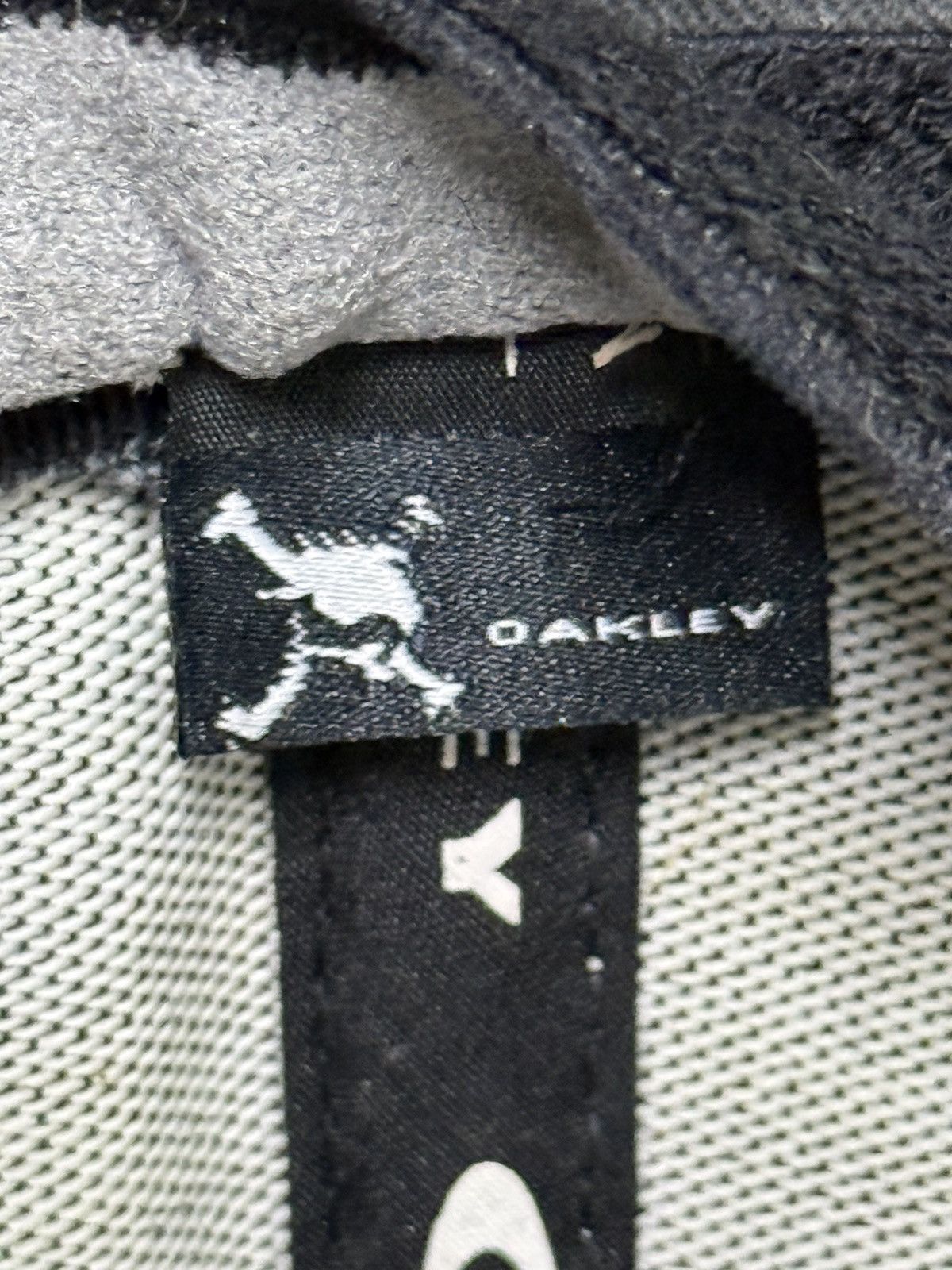 Oakley Vintage Y2k Oakley Logo Hat Size ONE SIZE - 8 Thumbnail