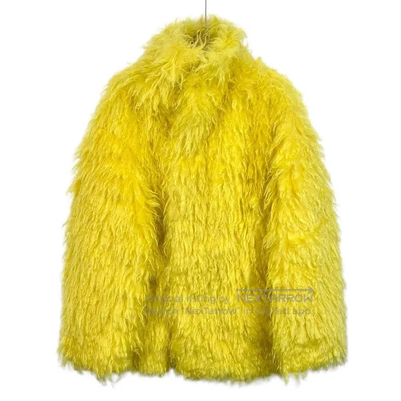 Balenciaga Balenciaga Yellow Mohair Collar Fur Jacket Size XXS / US 00 / IT 34 - 1 Thumbnail