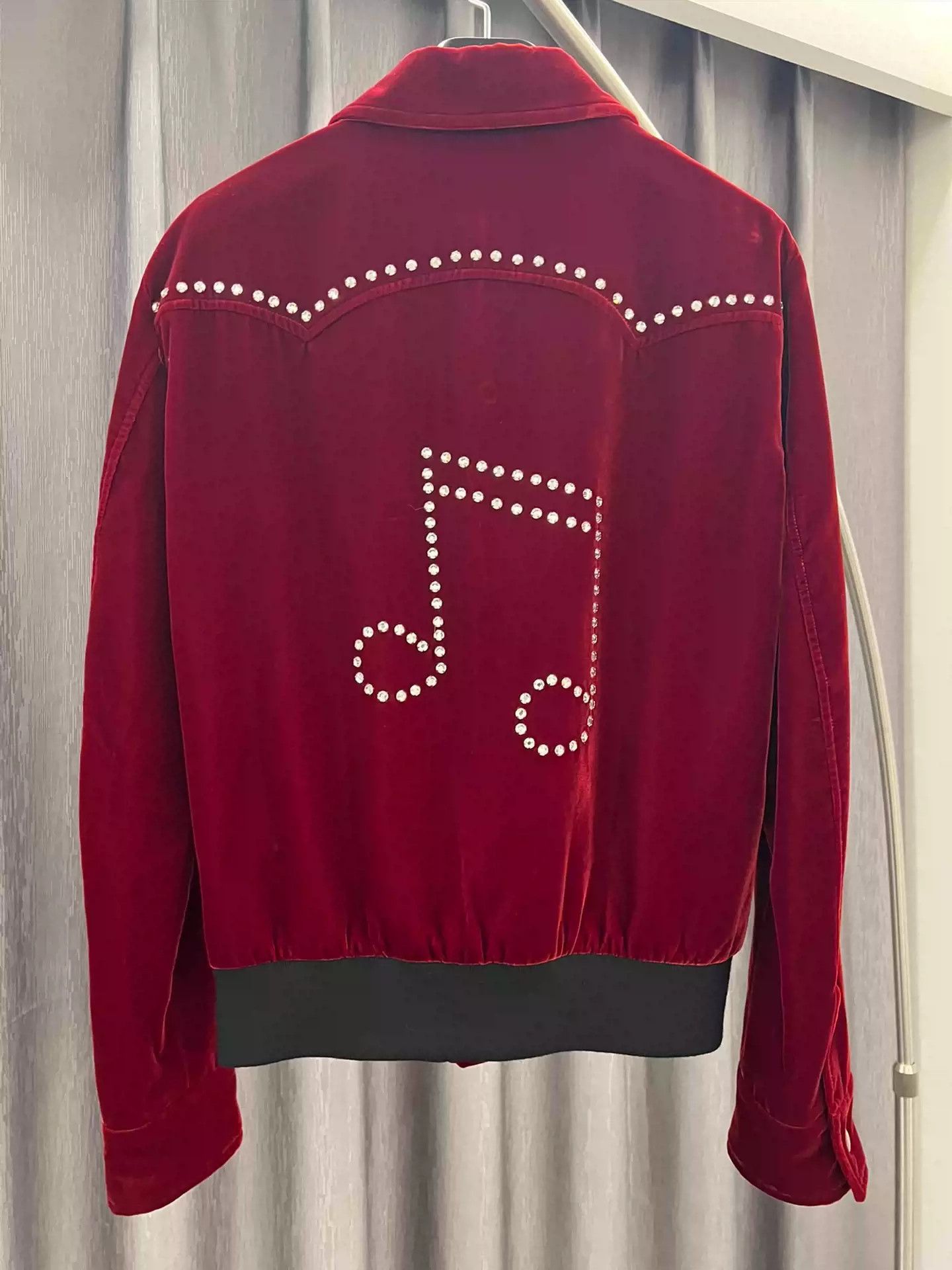 Saint Laurent Paris Saint Laurent slp16fw Red velvet note jacket-2505 Size US XS / EU 42 / 0 - 2 Thumbnail