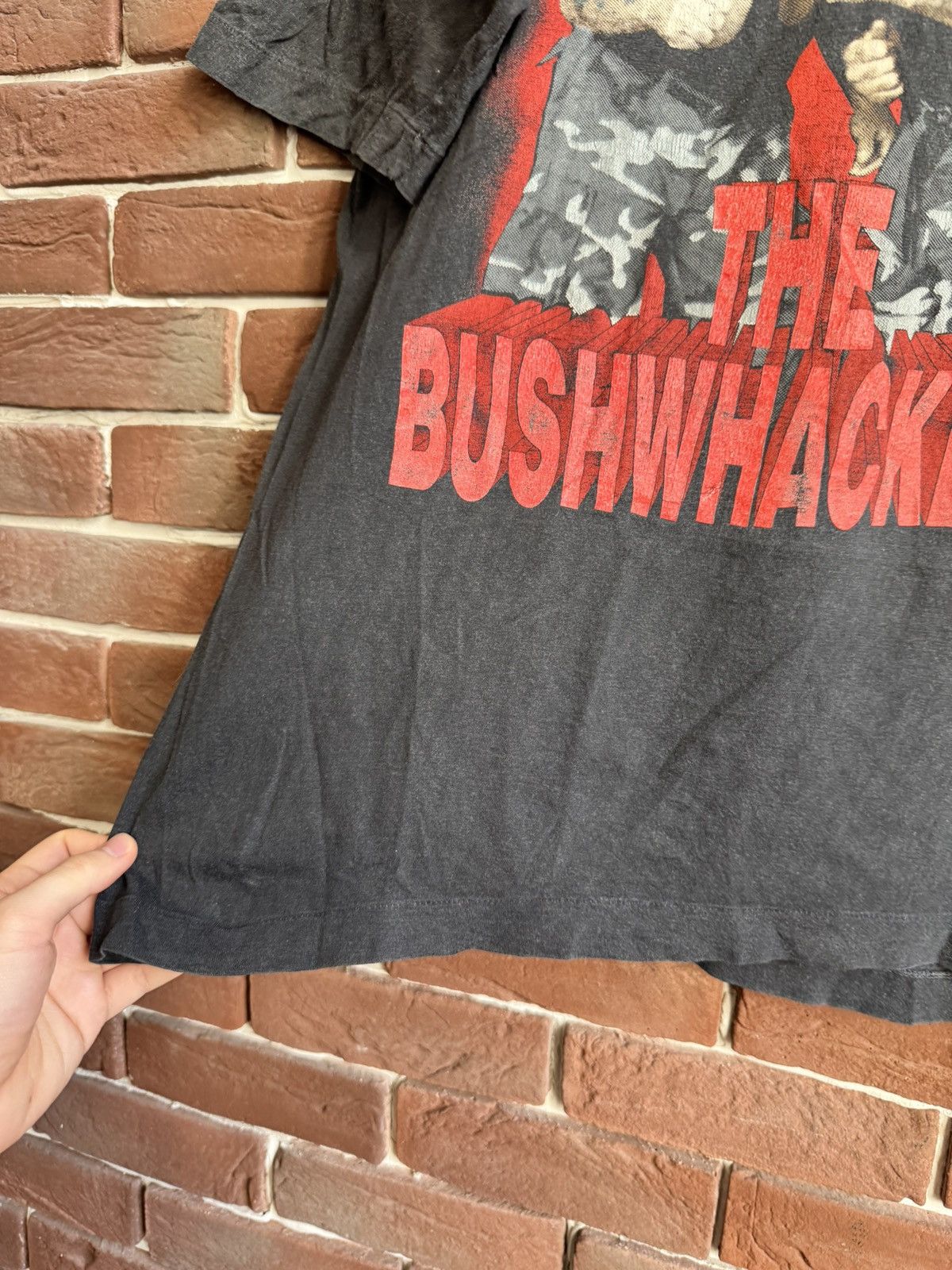 Vintage Vintage 90s The Bushwhackers WWF WRESTLING TSHIRT RARE L Size US L / EU 52-54 / 3 - 3 Thumbnail