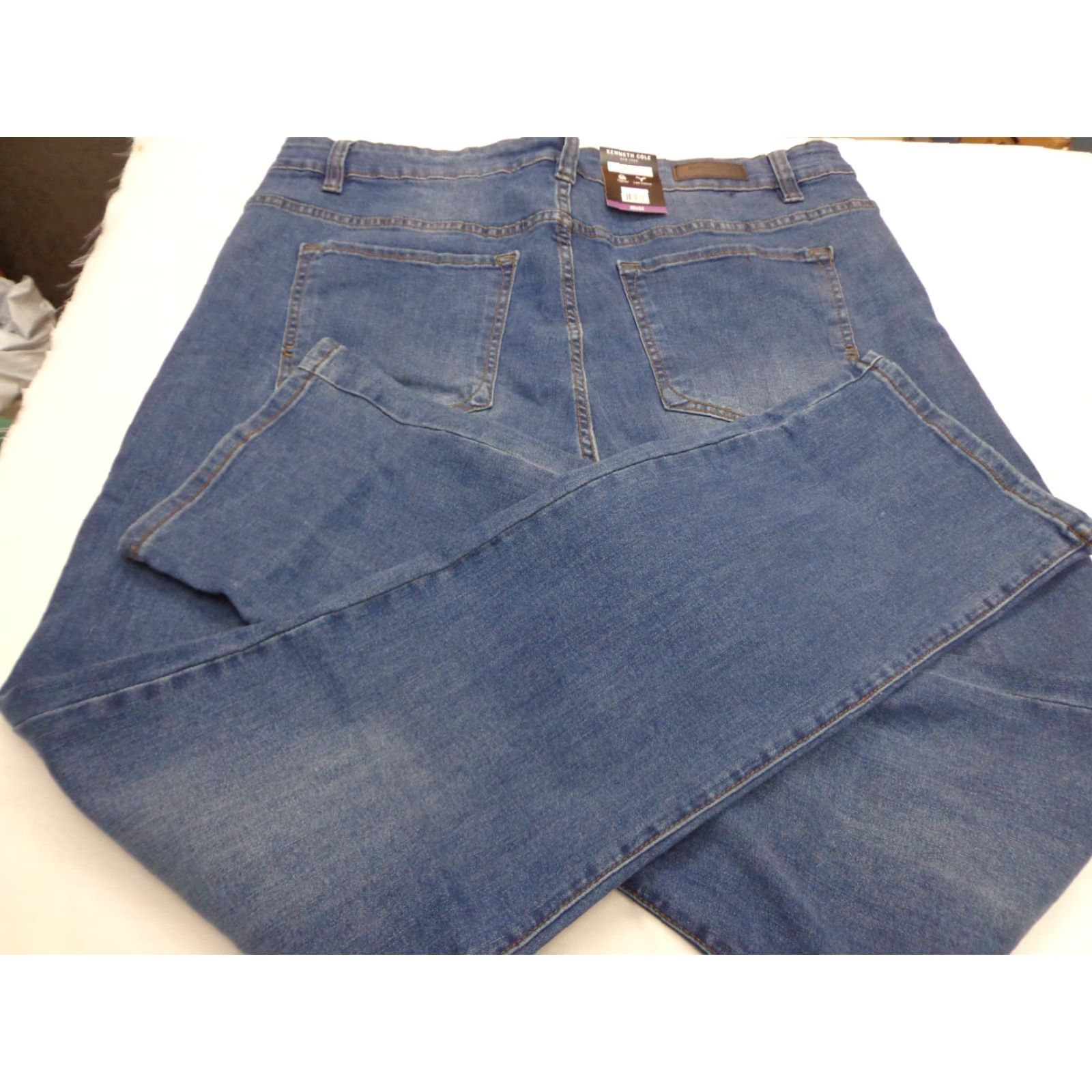 Kenneth Cole Kenneth Cole Jeans Mens 40 x 34 Straight Fit Stretch Denim Blue Regular 2 Way Stretch Denim Casual Travel Size US 40 / EU 56 - 5 Thumbnail