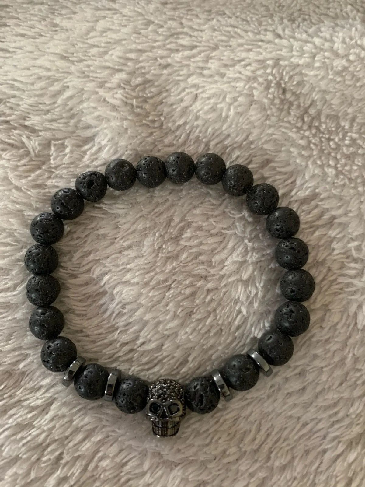 Jewelry Black Eye Skull Hematite Bead Bracelet Size ONE SIZE - 5 Thumbnail