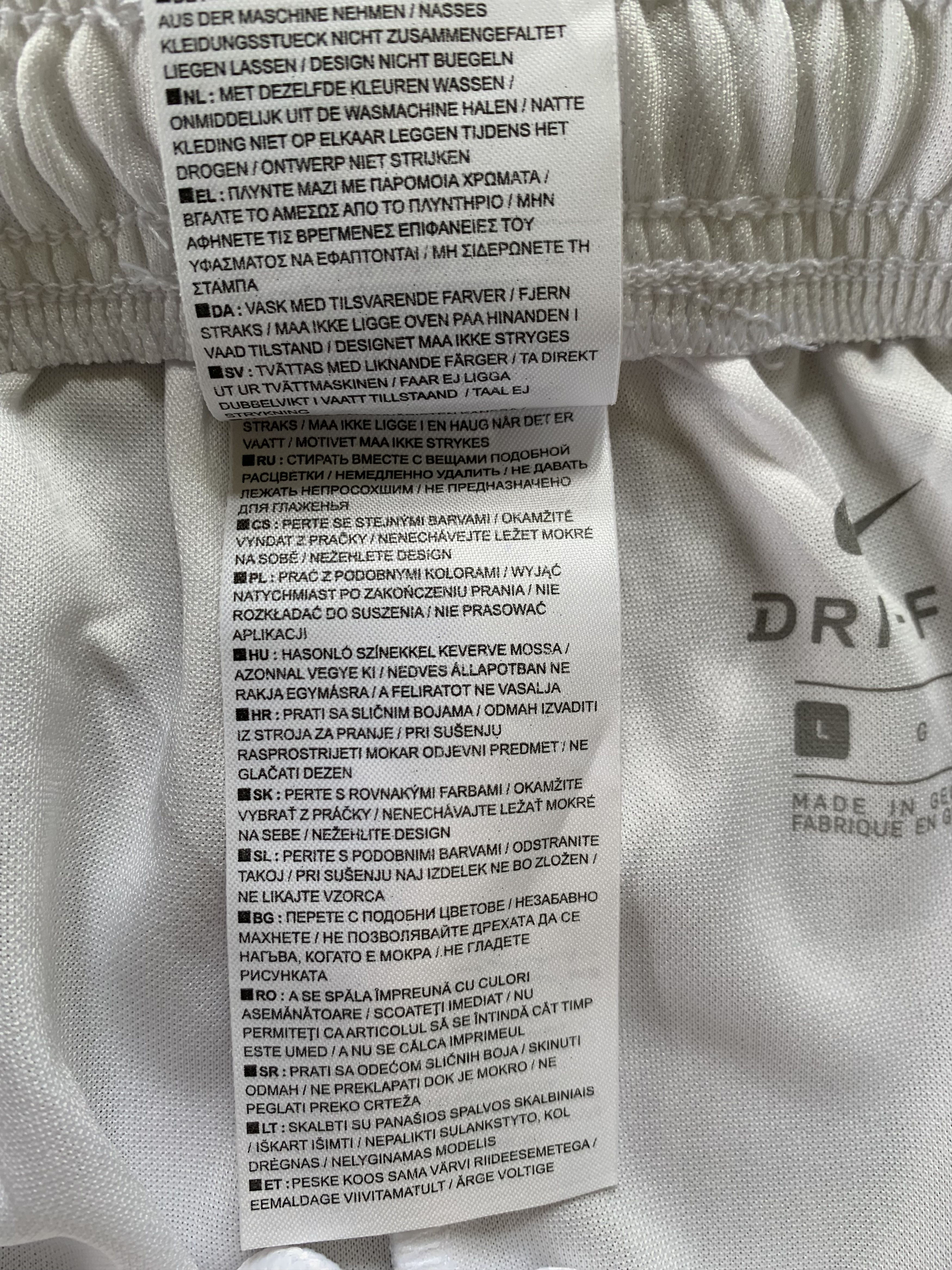 Nike × Vintage Nike Dri Fit White Training Shorts Size US 34 / EU 50 - 7 Thumbnail