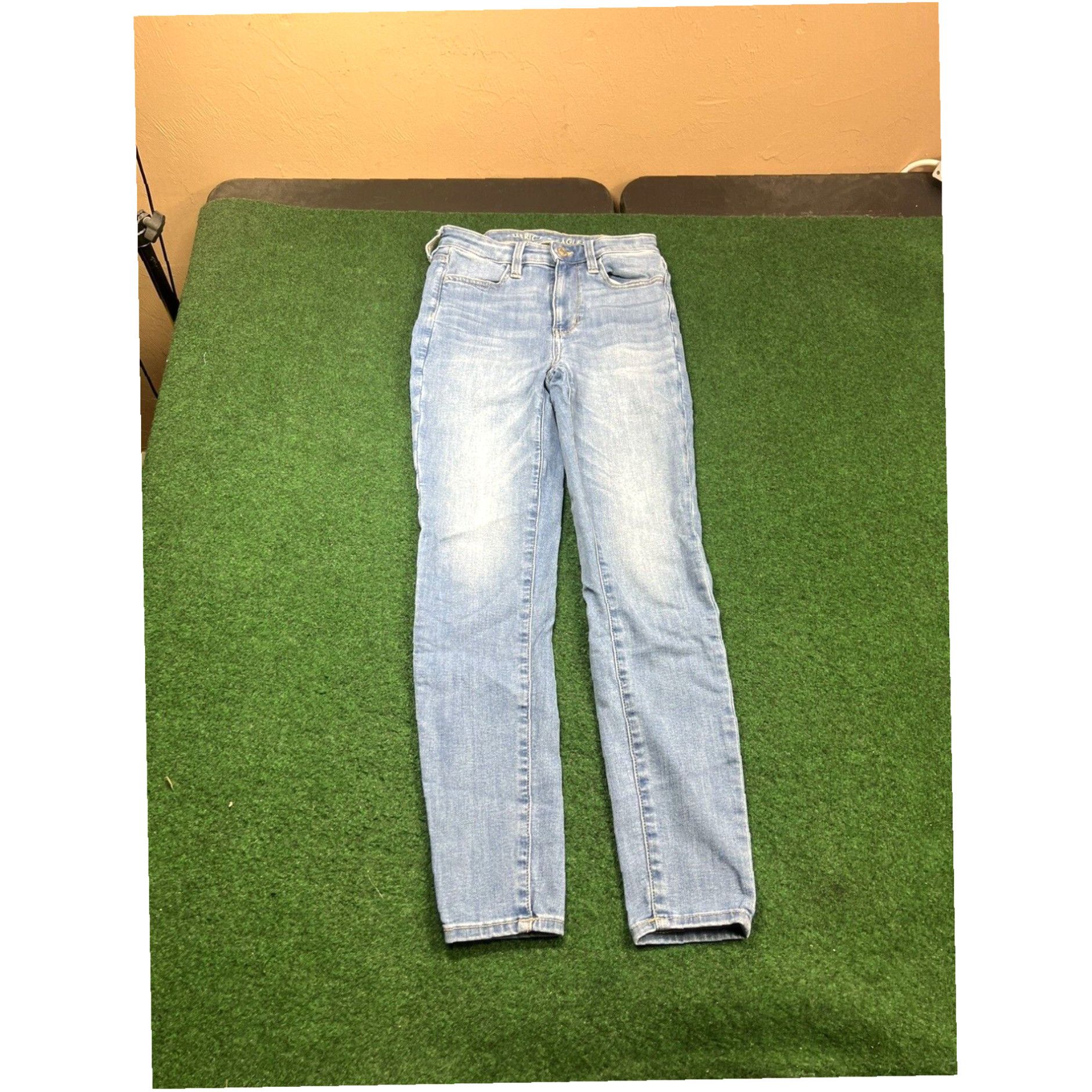 American Eagle Outfitters American Eagle Hi-Rise Jegging Denim Jeans Size 2 Super Stretch Blue SHORT 25x26 Size 42" / US 20 - 1 Thumbnail