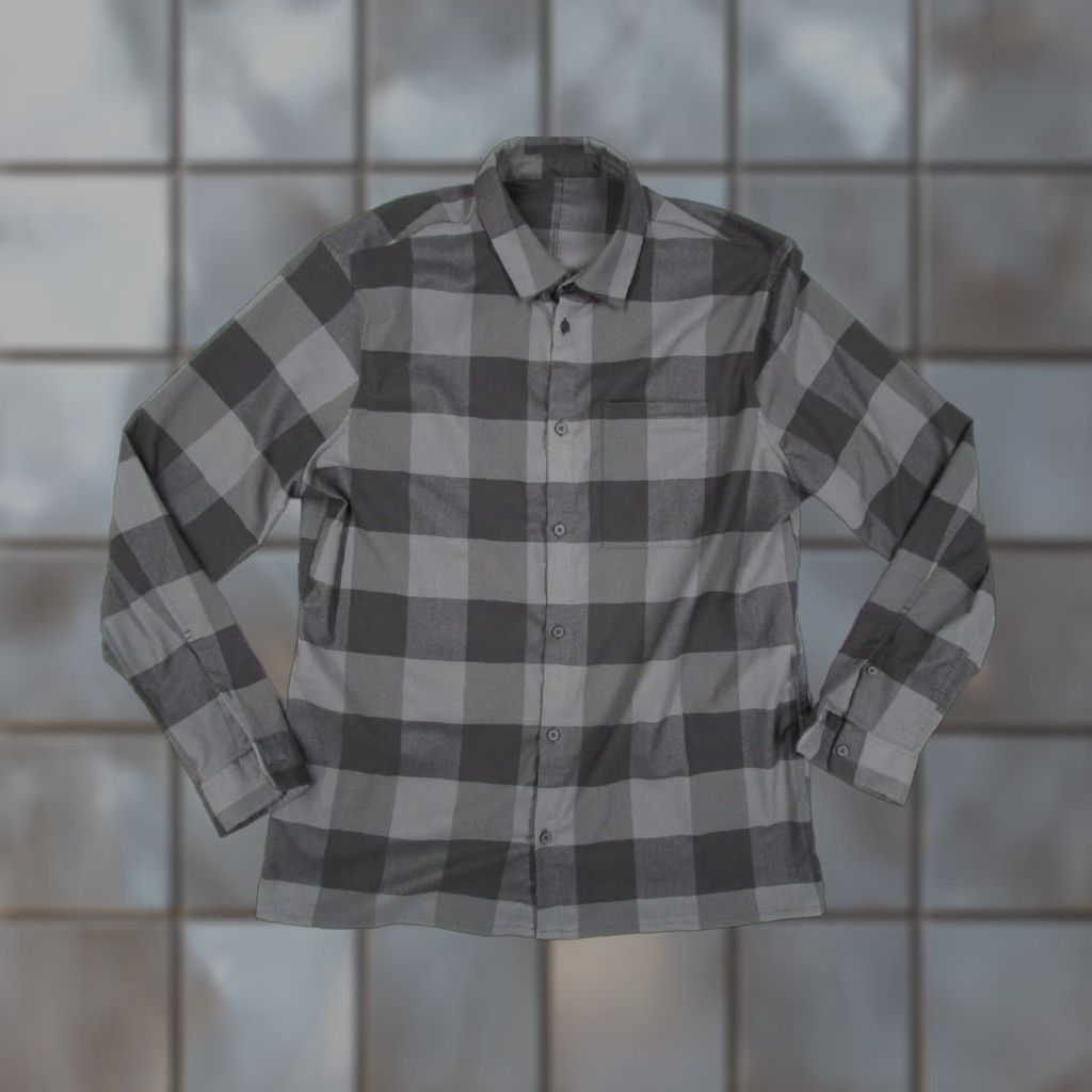 Lululemon Lululemon Athletica Shirt Mens Large Gray Plaid Long Sleeve Button Up Casual Size US L / EU 52-54 / 3 - 1 Thumbnail