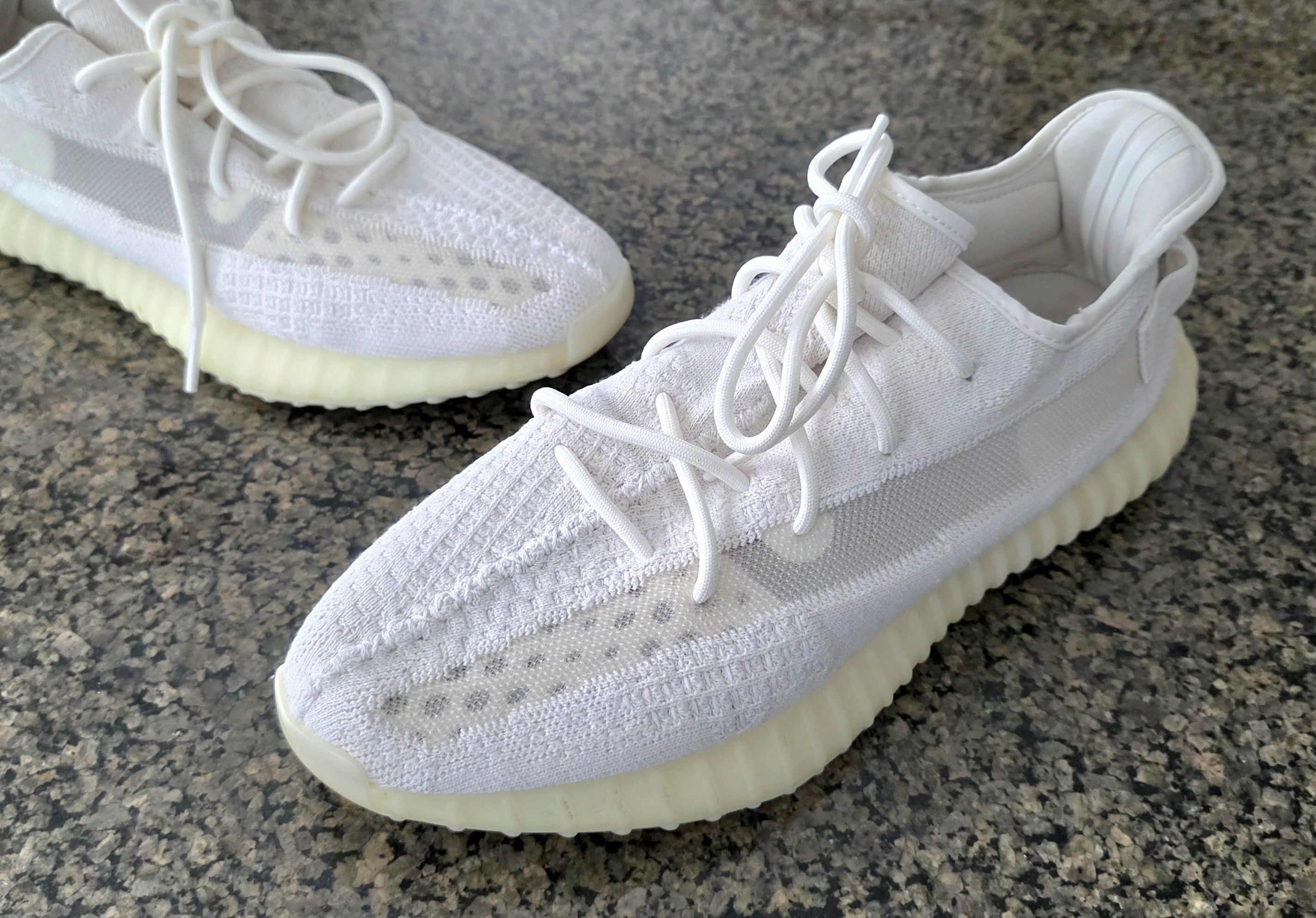 Adidas Adidas Yeezy 350 V2 Bone HQ6316 Size 13.5 Cream Size US 13 / EU 46 - 2 Thumbnail