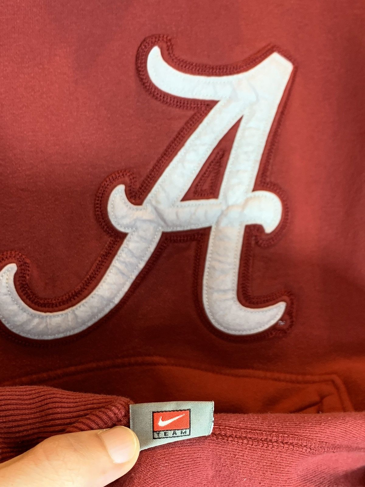 Nike RARE* Vintage Nike Alabama Center Swoosh Crimson Tide Hoodie Size US M / EU 48-50 / 2 - 7 Thumbnail