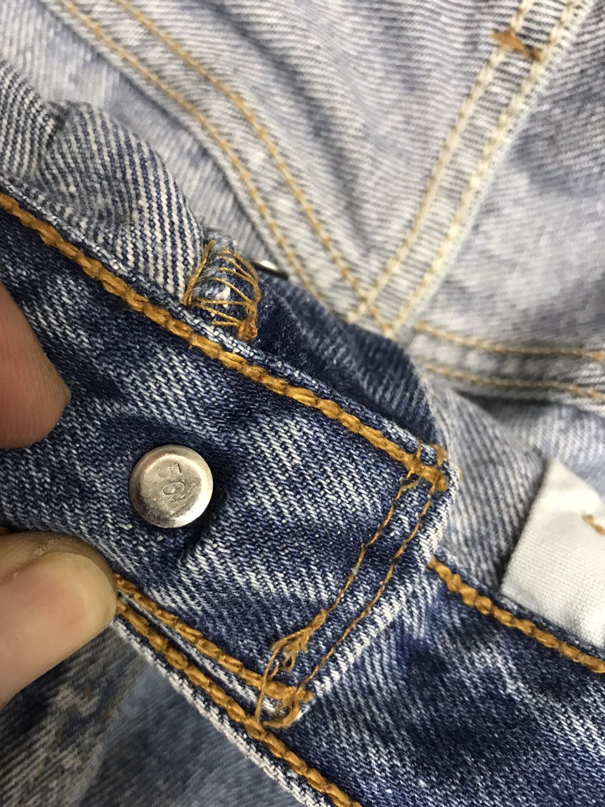 Levi's × Vintage 💥ARCHIVAL💥Vtg Levis 501 Regular Medium Wash Denim F63 Size US 34 / EU 50 - 16 Thumbnail