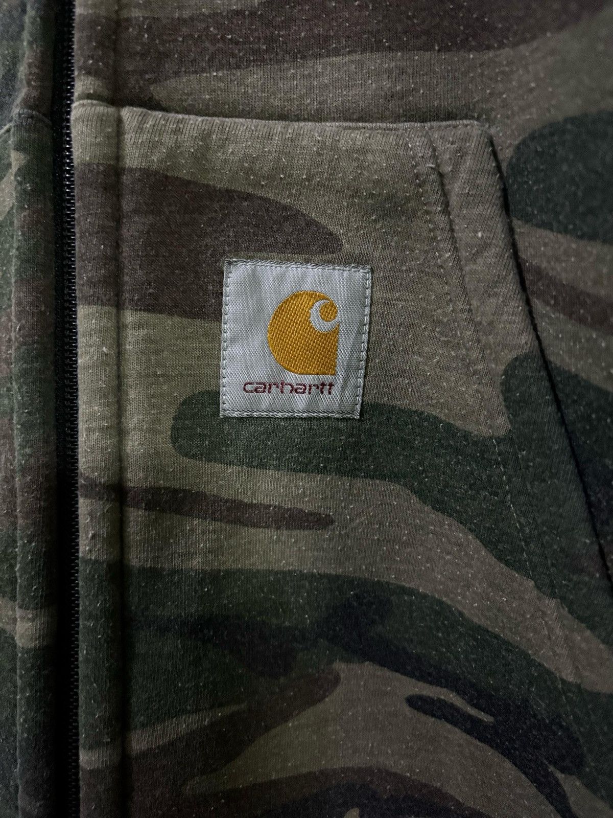 Carhartt VTG 90's Carhartt Camouflage Sweater Small Logo Design Size US L / EU 52-54 / 3 - 4 Thumbnail
