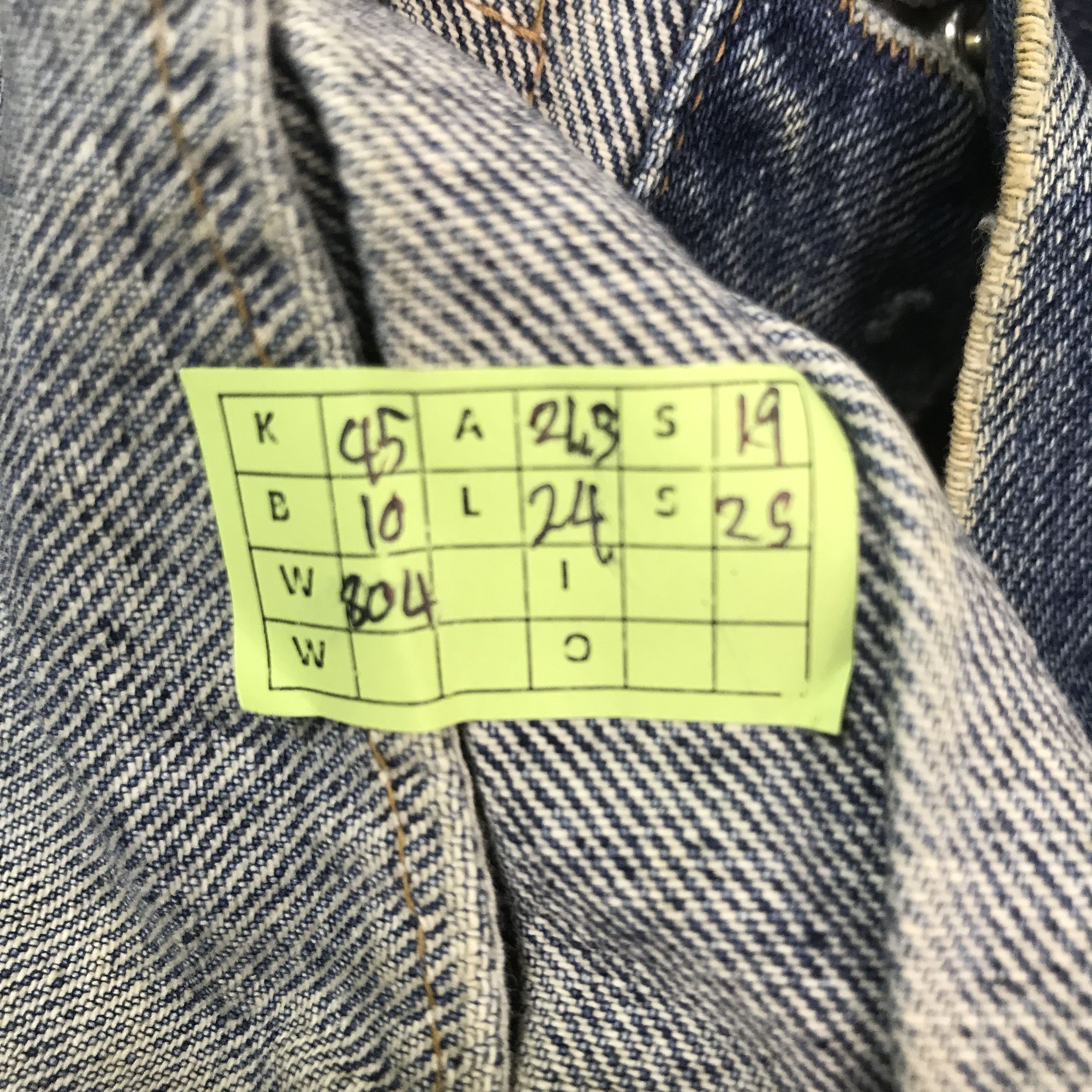 Spellbound Vintage Spellbound Distressed denim jacket Size US L / EU 52-54 / 3 - 16 Thumbnail