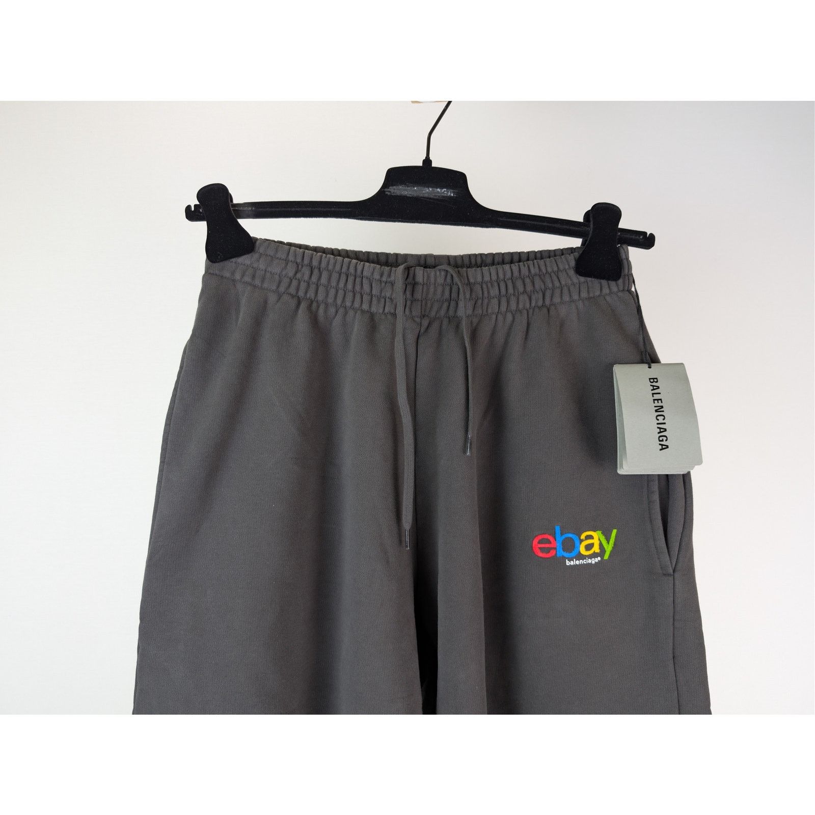 Balenciaga × eBay o1rshd1 Baggy Sweatpants in Wash Black Size US 26 / EU 42 - 3 Thumbnail