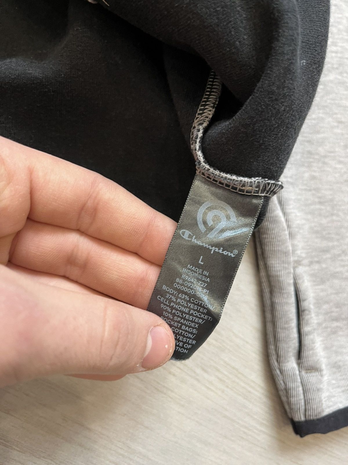 Champion Champion Zip Hoodie drill grey Tech Fleece style Size US L / EU 52-54 / 3 - 22 Thumbnail