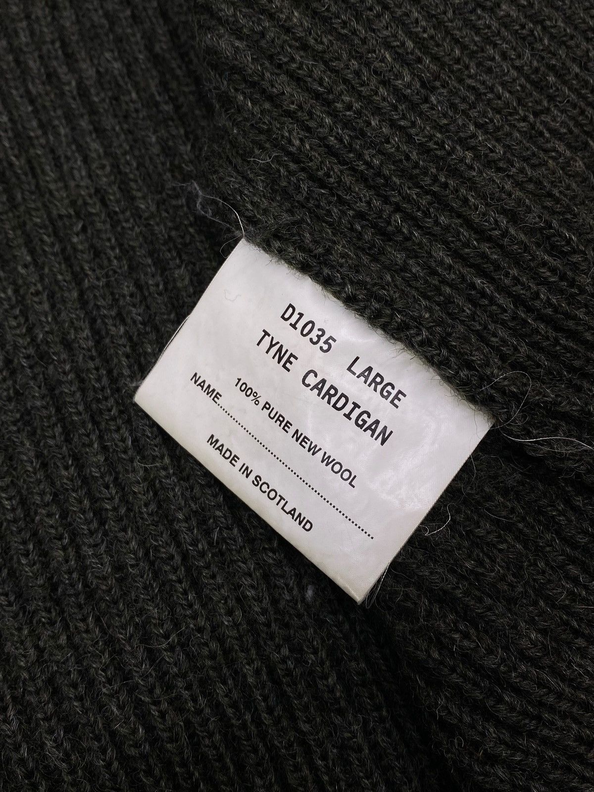 Barbour 🔥 BARBOUR TYNE CARDIGAN FULL ZIP KNITWEAR OLIVE MILITARY Size US L / EU 52-54 / 3 - 16 Thumbnail