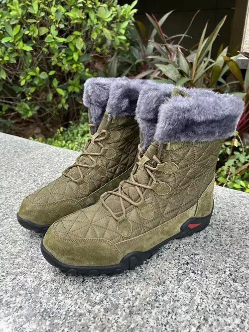 Other Warm Winter Men Snow Boots Outdoor Suede Leather Size US 9.5 / EU 42-43 - 1 Thumbnail