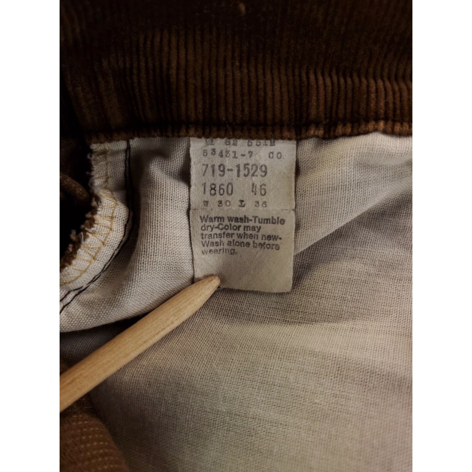 Levi's VINTAGE Levi's Pants Corduroy 80s Brown Student Fit Mens 29x35 Actual 30x36 Regular Mens Brown Corduroy Casual Pants Size US 29 - 5 Thumbnail