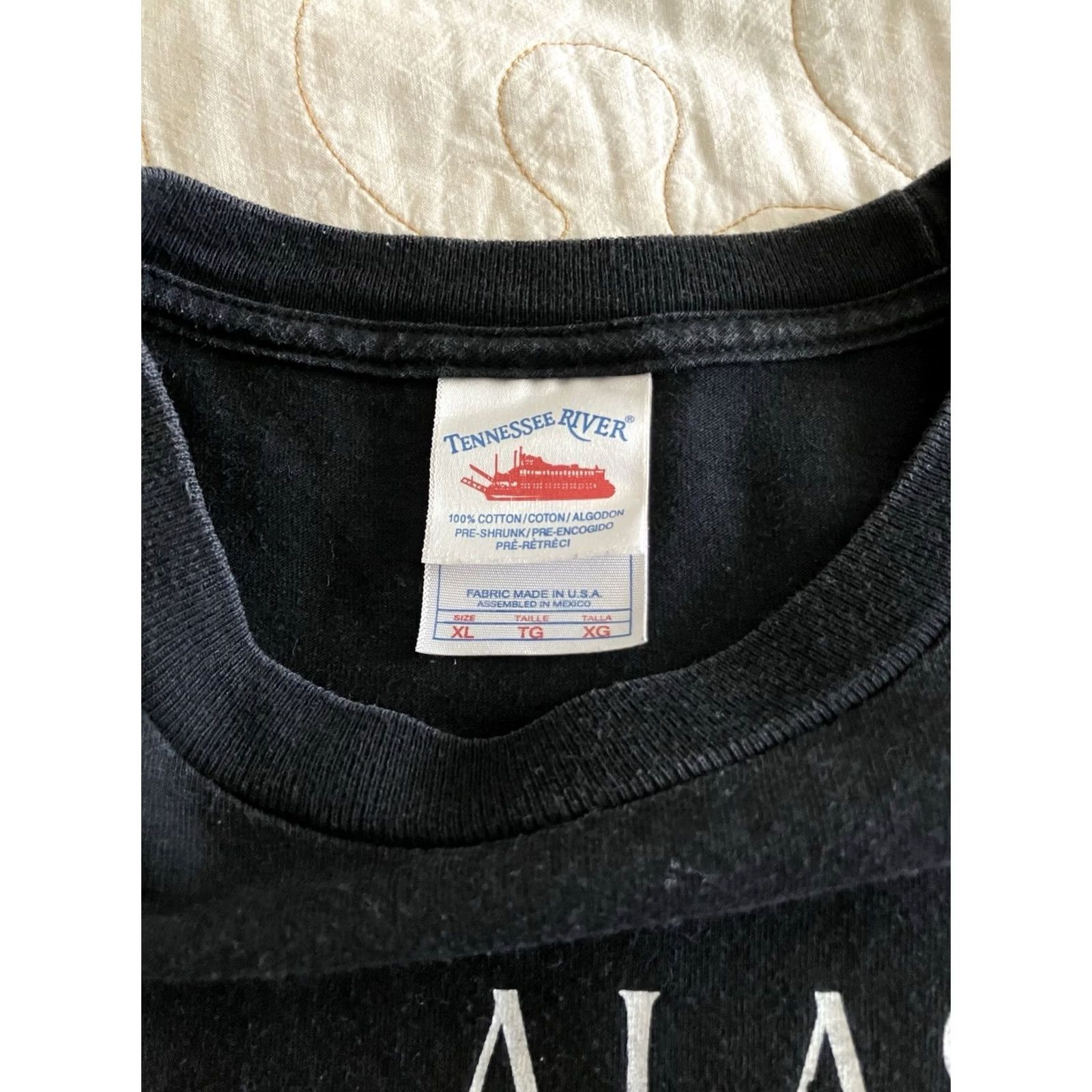 Vintage VINTAGE Alaska The Last Frontier Shirt XL Bear Grizzly Kodiak Birds Scene Mens T-Shirt Black Animals 80s Size US XL / EU 56 / 4 - 4 Thumbnail