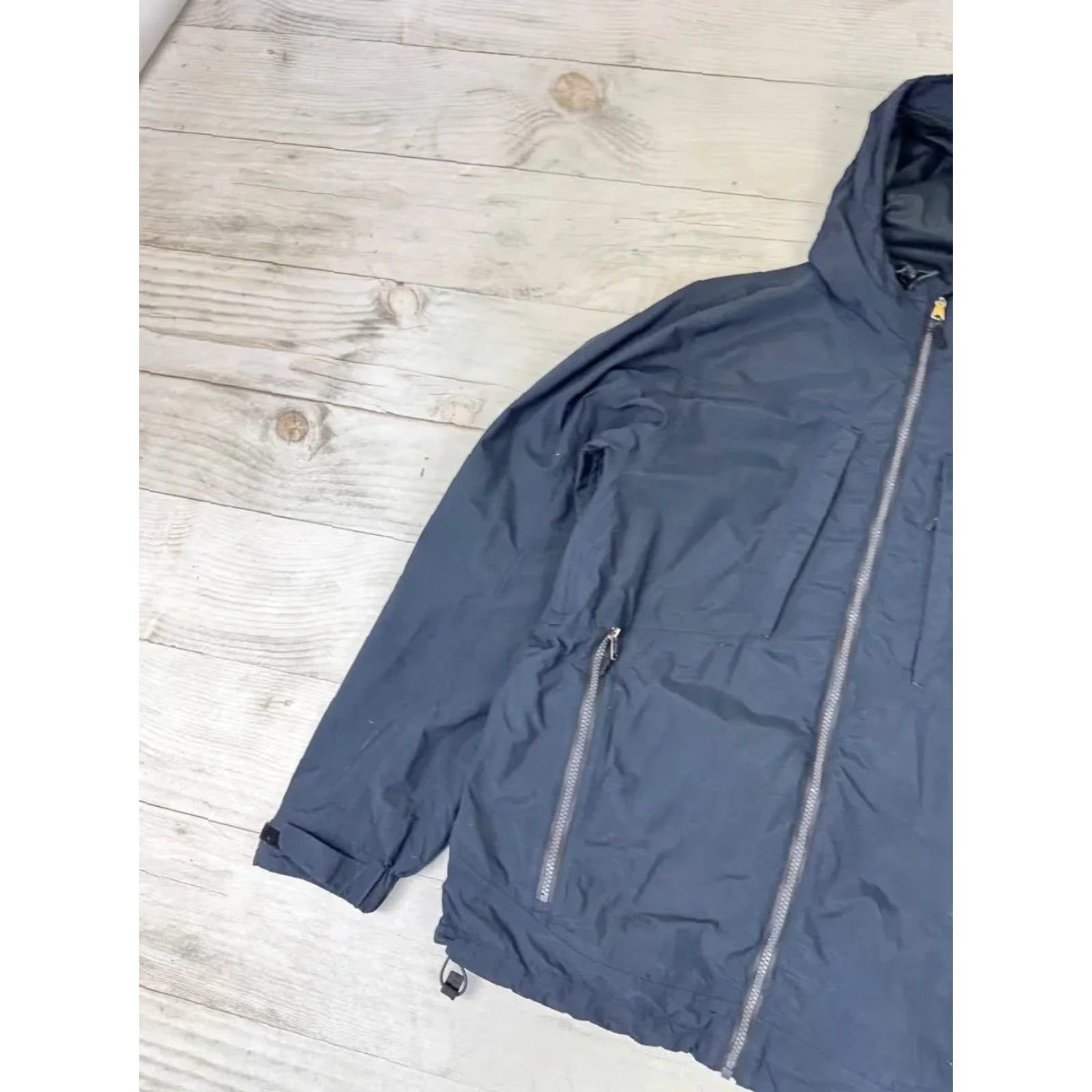 Marmot VINTAGE Marmot Jacket Men Size S Gray Outdoor Ski Windbreaker 90s Seasons Winter Fall Spring Mens Size US S / EU 44-46 / 1 - 5 Thumbnail