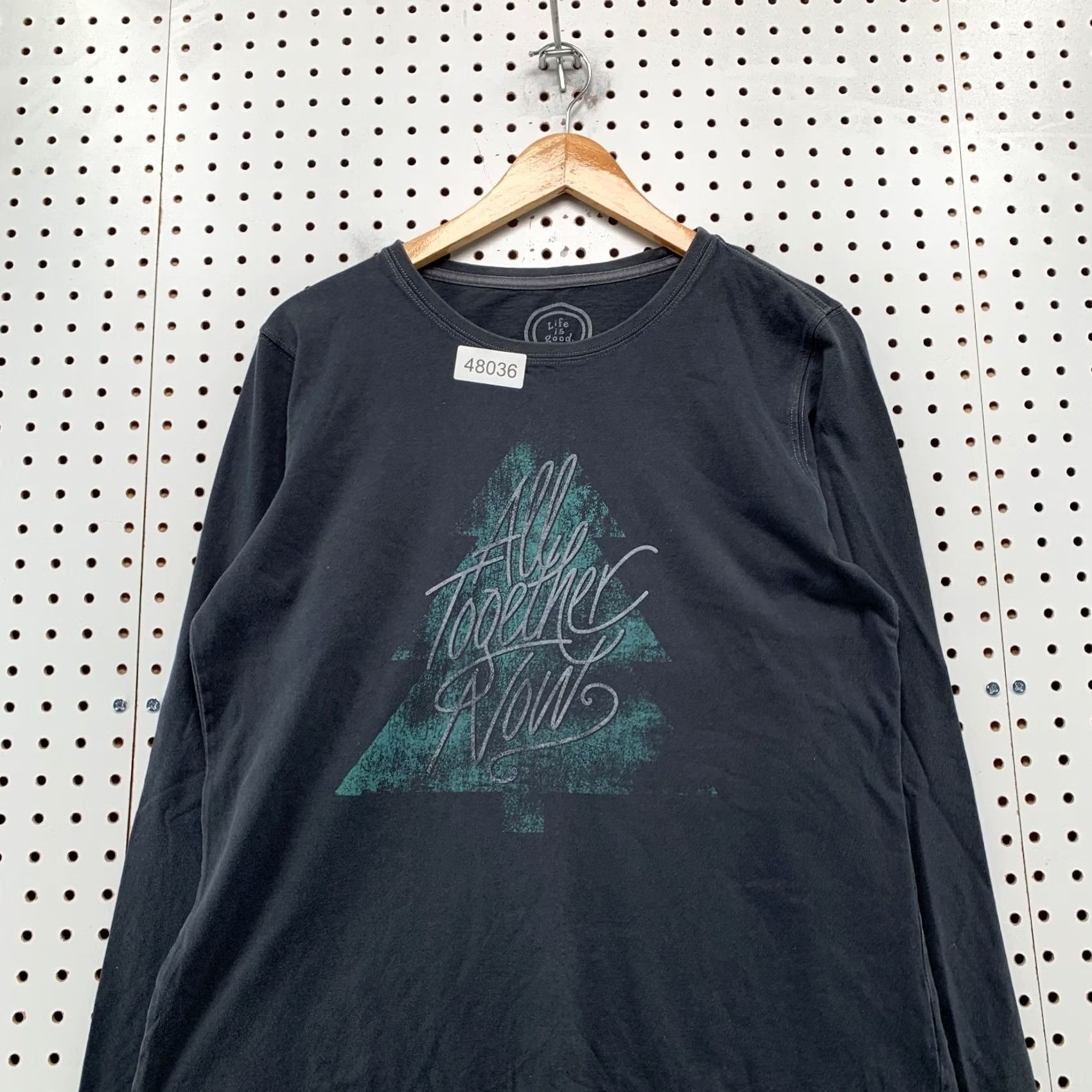 Life is Good Life Is Good All Together Tree Shirt Womens L Long Sleeve Black Crew Neck T-Shirt Casual Womens, 100% Cotton, Classic Fit Size L / US 10 / IT 46 - 4 Thumbnail