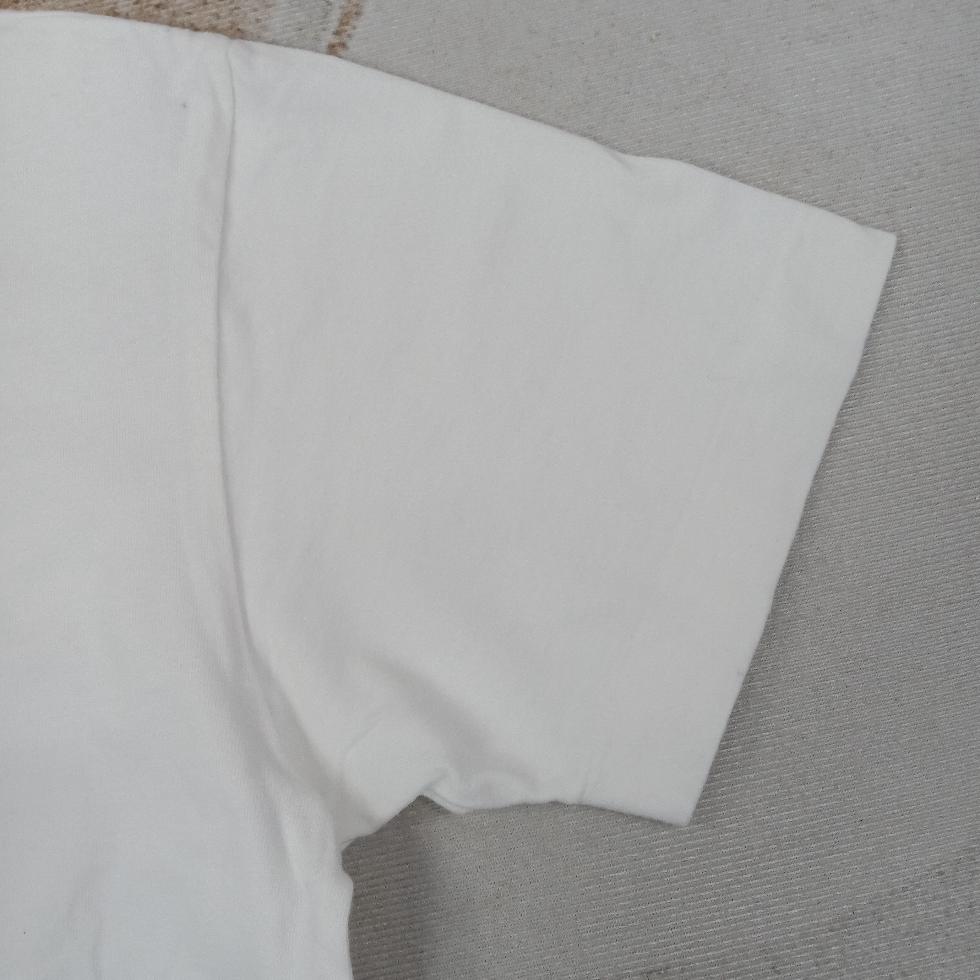 Comme des Garcons Comme Des Garcons Play Japanese Tshirt C259N48 Size US M / EU 48-50 / 2 - 5 Thumbnail