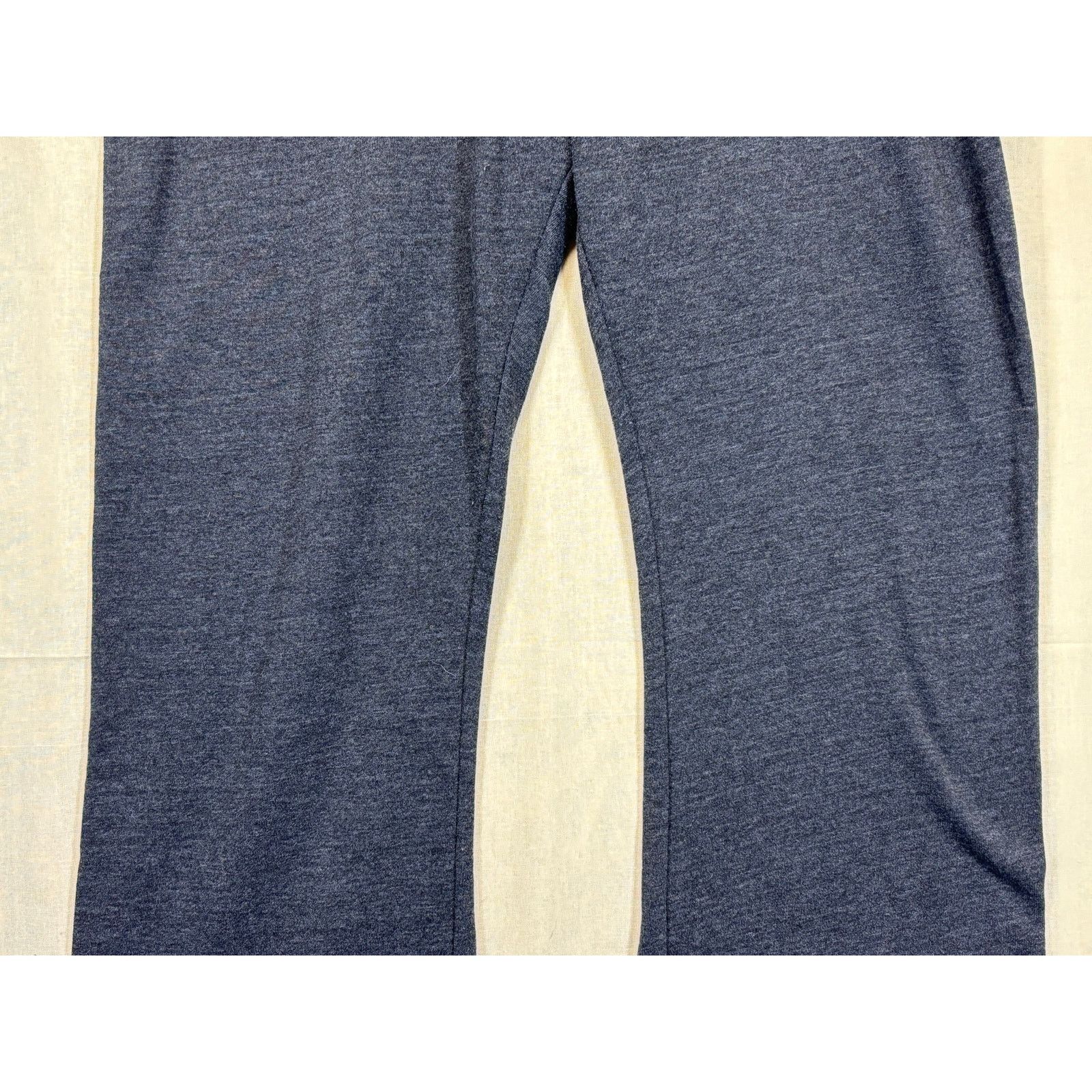 Harley Davidson Harley Davidson Womens 2XL Yoga Pants Wing Logo Embellished Size 42" / US 20 - 8 Thumbnail