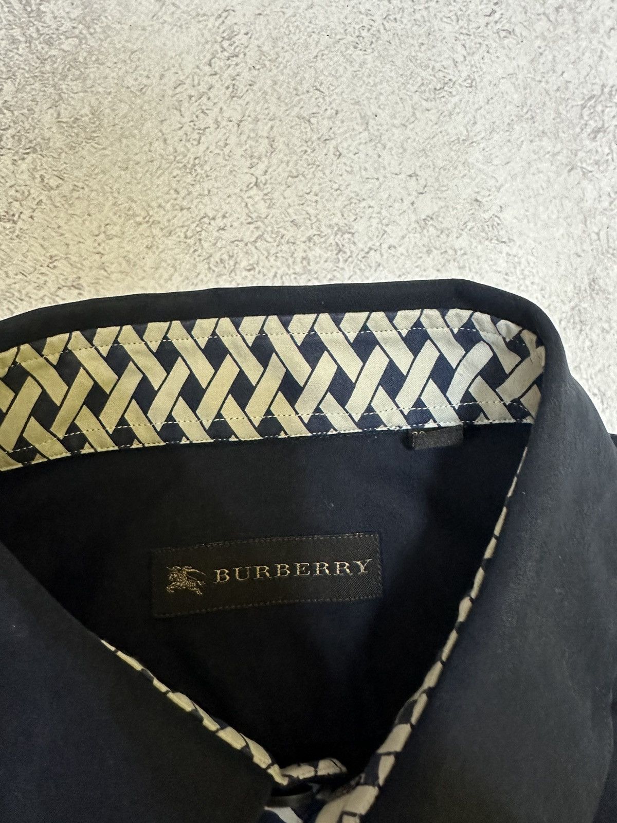 Burberry × Vintage Shirt Button up long sleeve Burberry 39-15 made in Italy Size US S / EU 44-46 / 1 - 4 Thumbnail