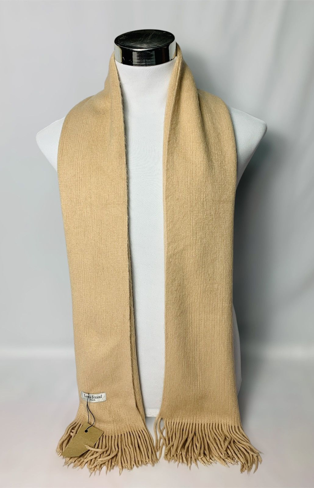 Vintage Louis Feraud Scarf / Muffler / Neckwear Size ONE SIZE - 1 Thumbnail