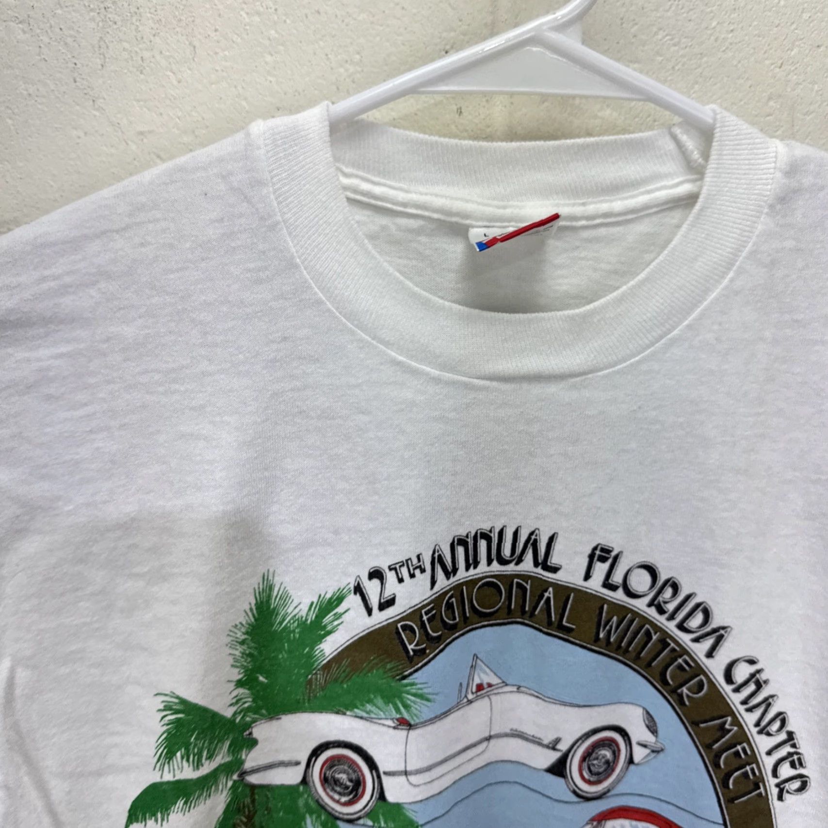 Fruit Of The Loom Vintage 1990s Fruit of the Loom Crew Neck T-Shirt Men L White Cypress Gardens Corvette Car Event Beach Retro 90s Size US L / EU 52-54 / 3 - 4 Thumbnail