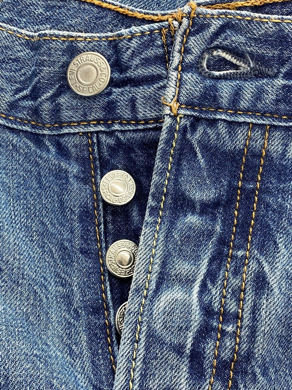 Levi's Levi’s Blue Wash Distressed Style Skinny Leg Jeans Size US 29 - 10 Thumbnail