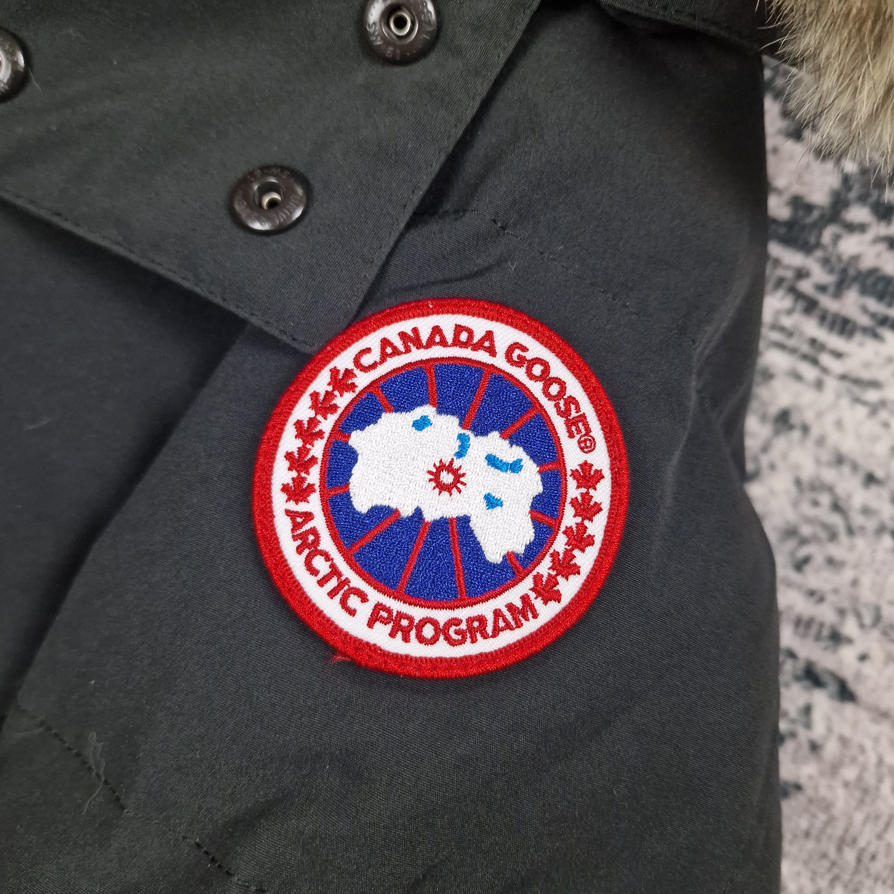 Canada Goose Canada Goose Wyndham Parka | Black | Medium Size US M / EU 48-50 / 2 - 5 Thumbnail