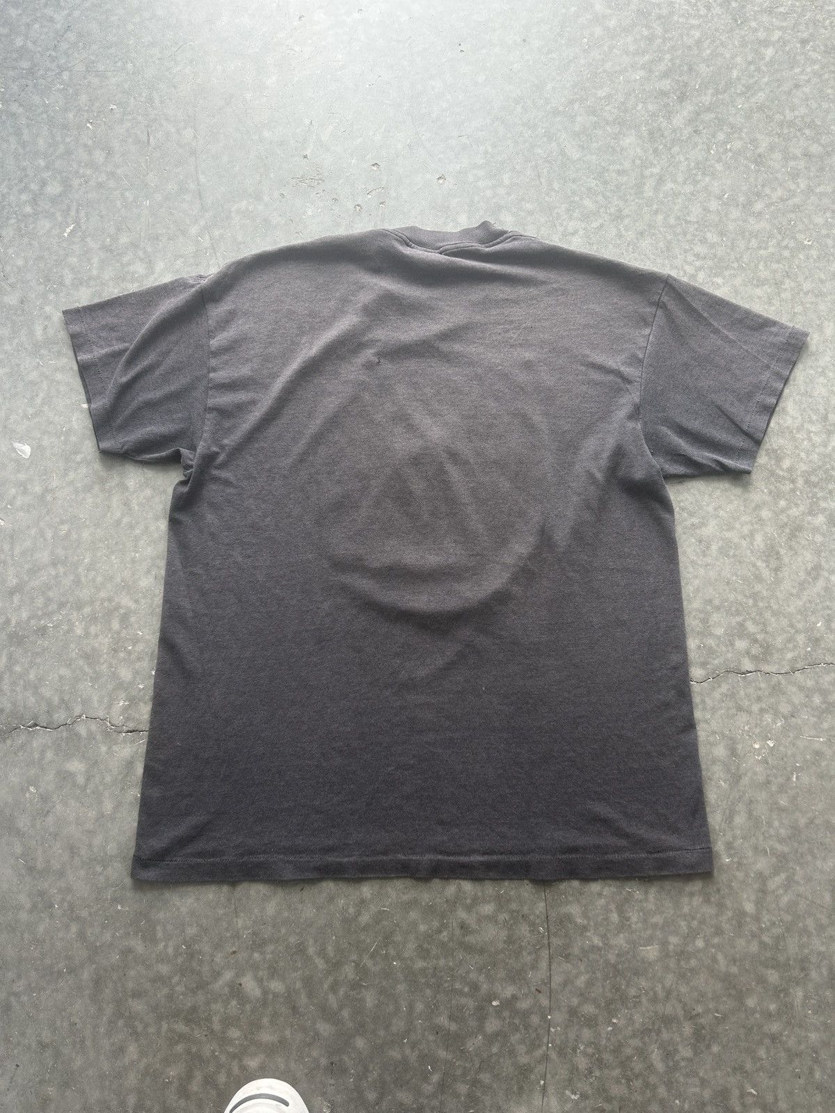Unsound Rags × Vintage Vintage 90s Faded Black Alcatraz Graphic Tee Size US L / EU 52-54 / 3 - 8 Thumbnail