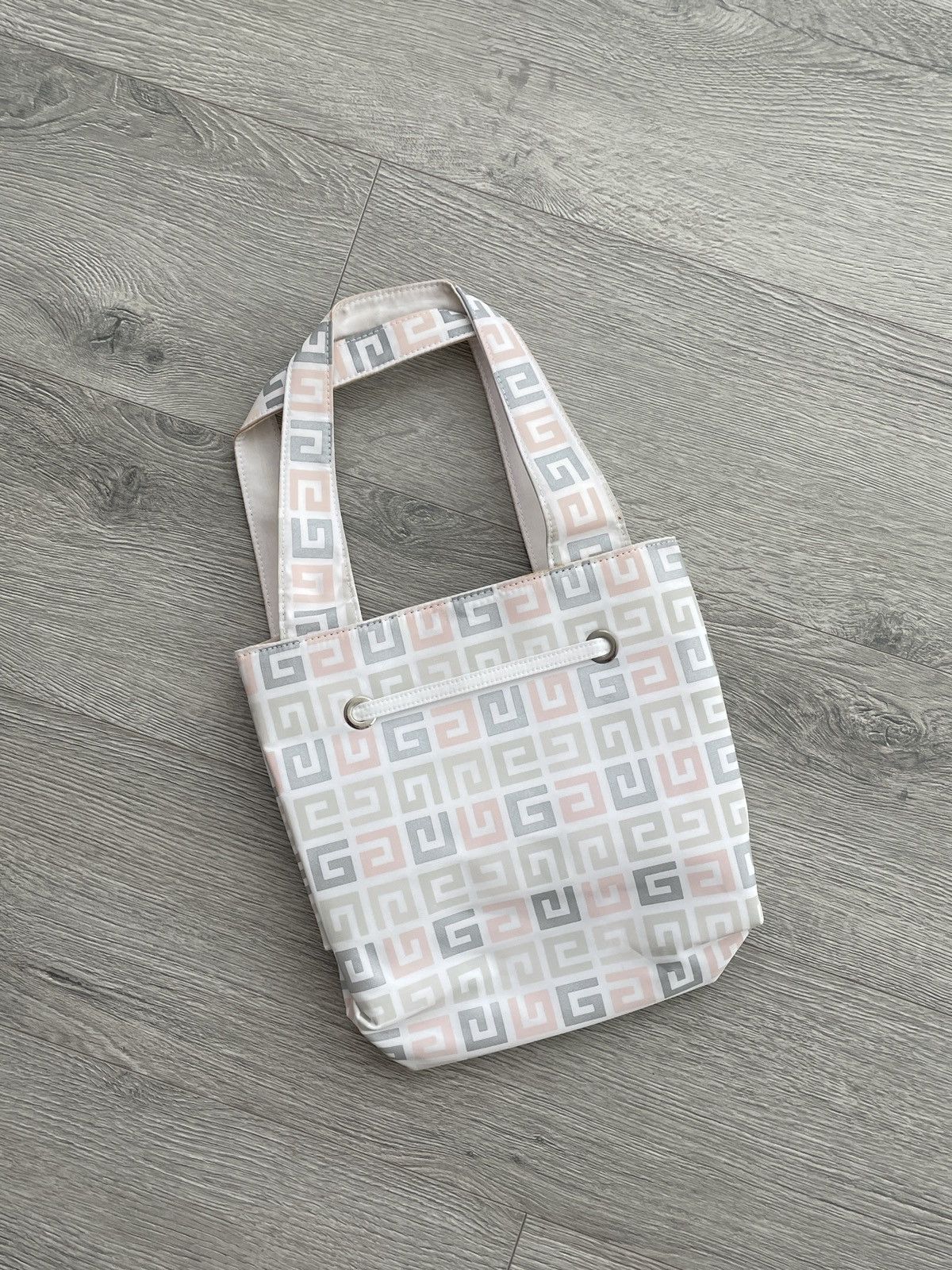 Designer × Givenchy × Vintage Vintage Givenchy Canvas Bag Tote Perfume White Shoulder Whit Size ONE SIZE - 2 Thumbnail