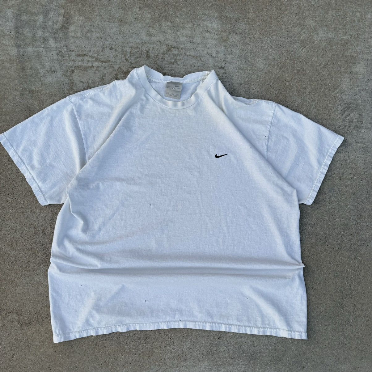 JNCO × Nike × Stussy Vintage Y2K White Nike Swoosh Essential Tee Baggy Skater XXL Size US XXL / EU 58 / 5 - 1 Thumbnail
