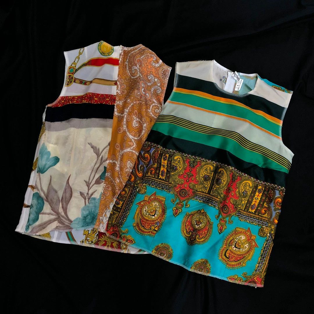 Comme des Garcons CDG 11AW Golden Goddess Vintage Hermès Silk Vest S/XS Size US S / EU 44-46 / 1 - 1 Thumbnail