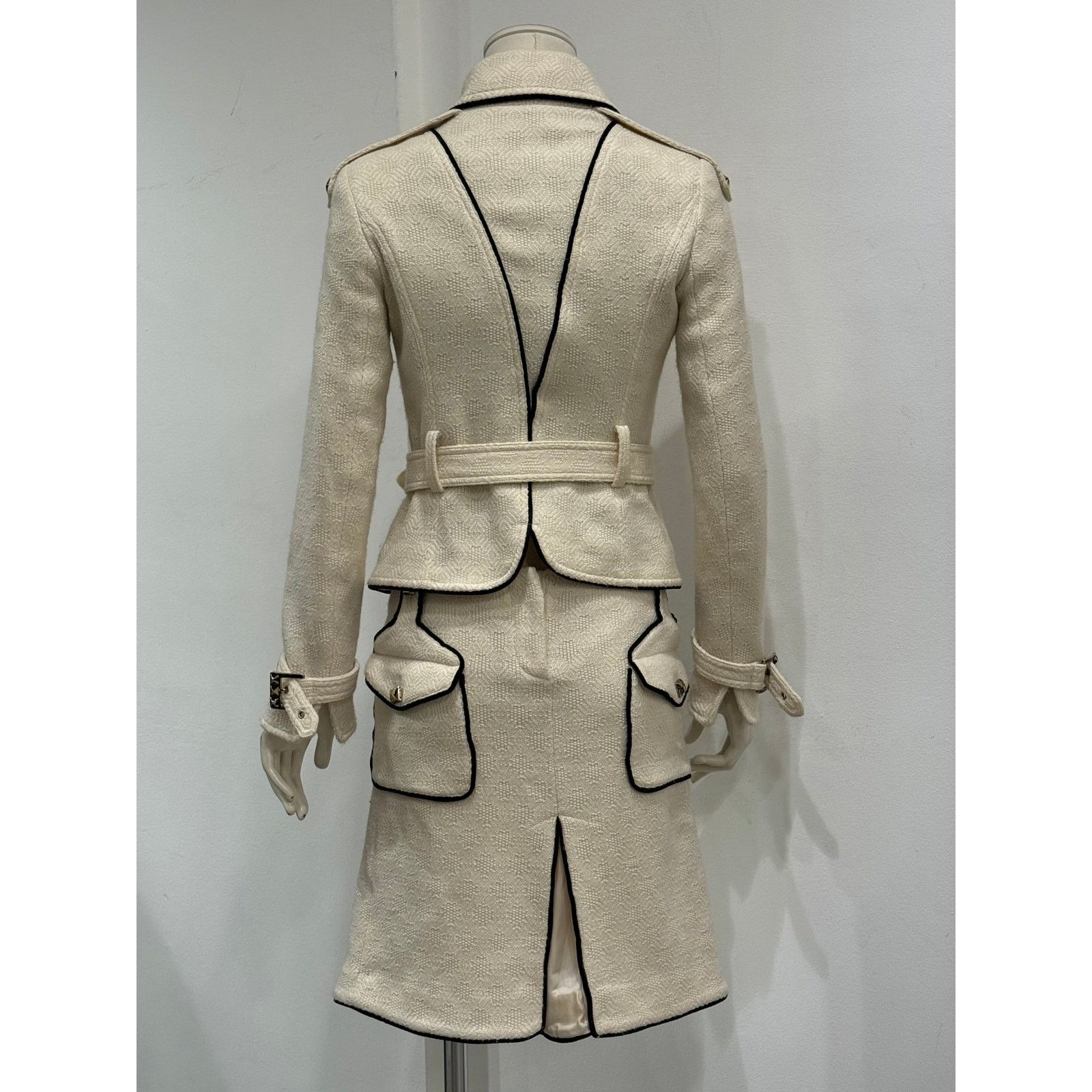 Roberto Cavalli 2000s Roberto Cavalli tweed set jacket & skirt Size M / US 6-8 / IT 42-44 - 8 Thumbnail