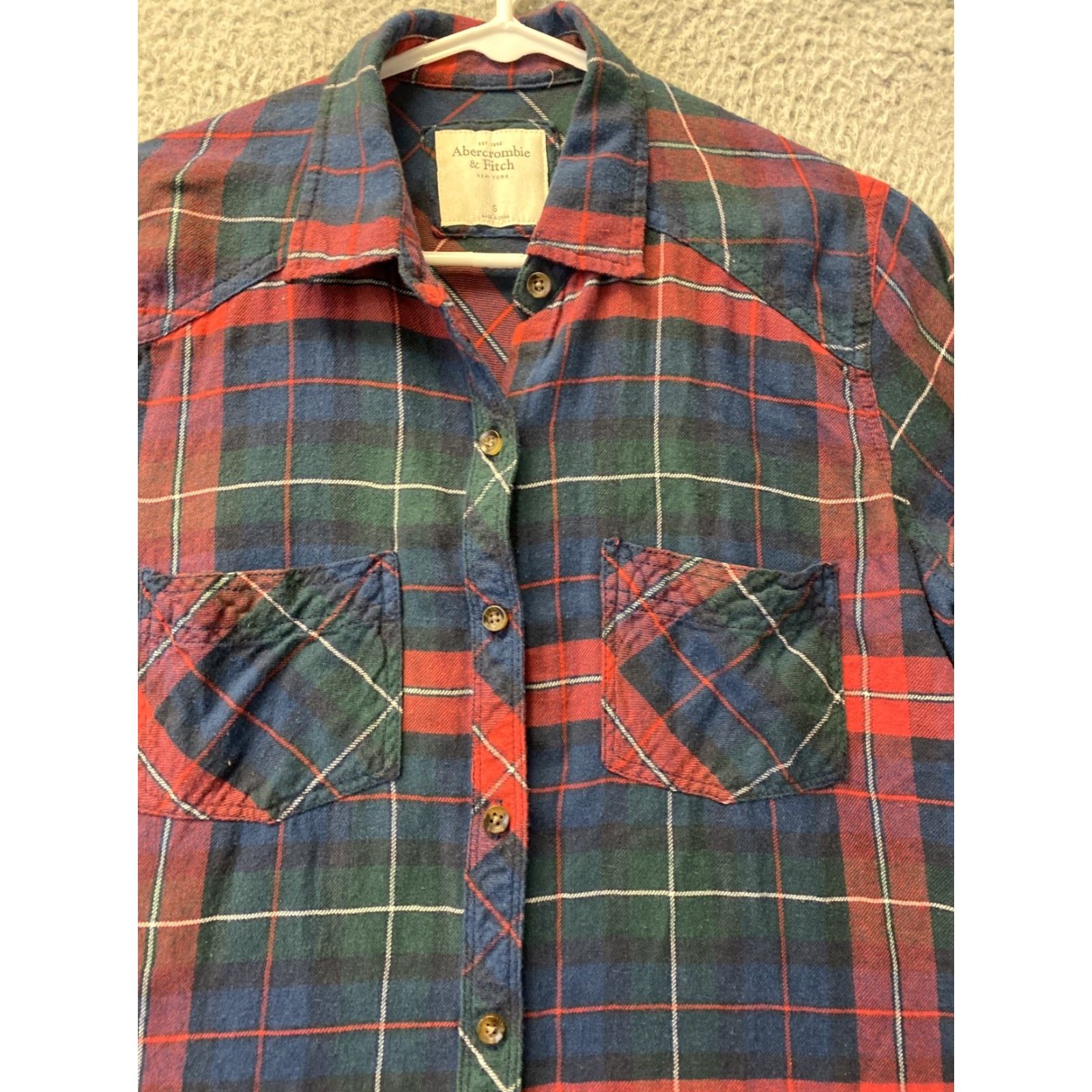 Abercrombie & Fitch Abercrombie & Fitch Button-Up Shirt Womens Size S Multicolor Plaid Long Sleeve Casual Cotton Flannel with Pockets Size S / US 4 / IT 40 - 2 Thumbnail