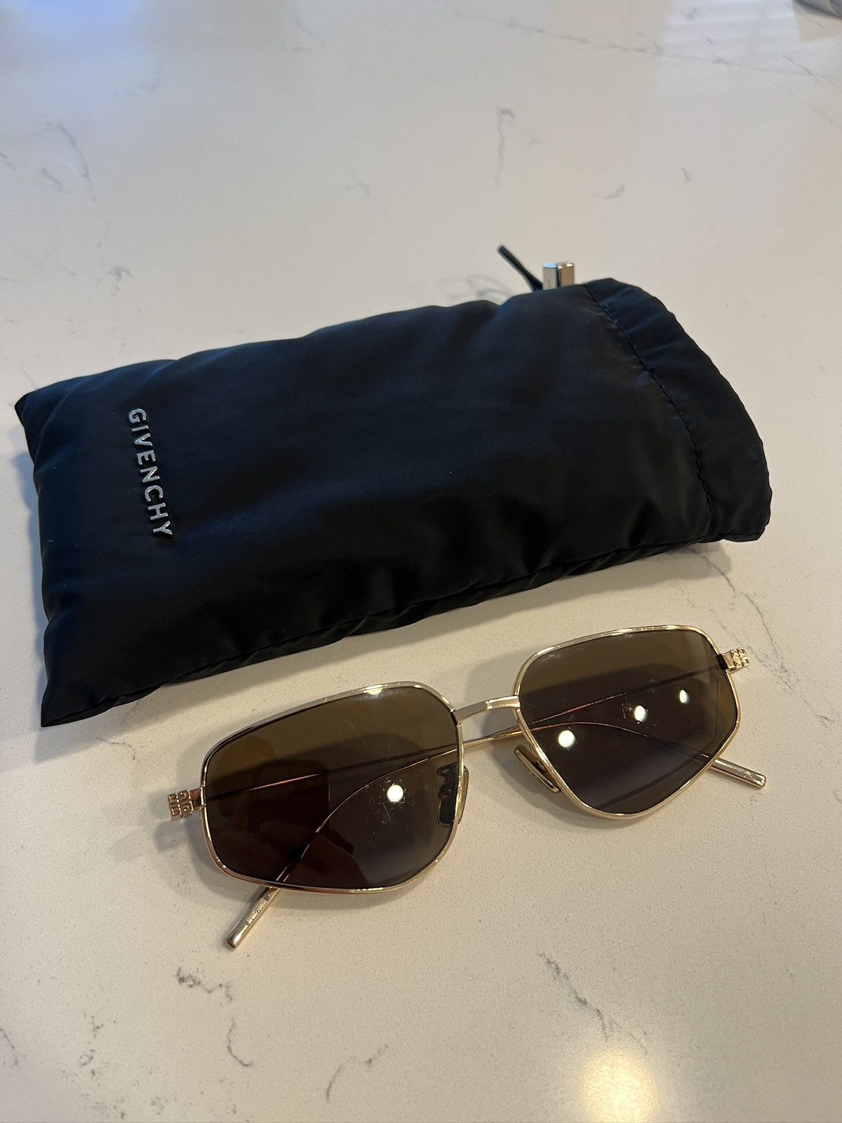Givenchy Givenchy Speed Cat-Eye GV Sunglasses (Rare) Size ONE SIZE - 1 Thumbnail