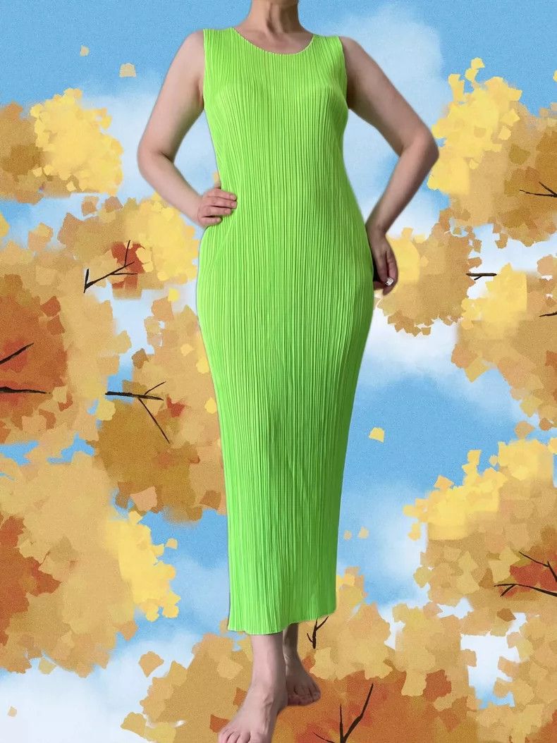 Issey Miyake Issey Miyake size:3 Fluorescent green pleated dress Size XS / US 0-2 / IT 36-38 - 1 Thumbnail