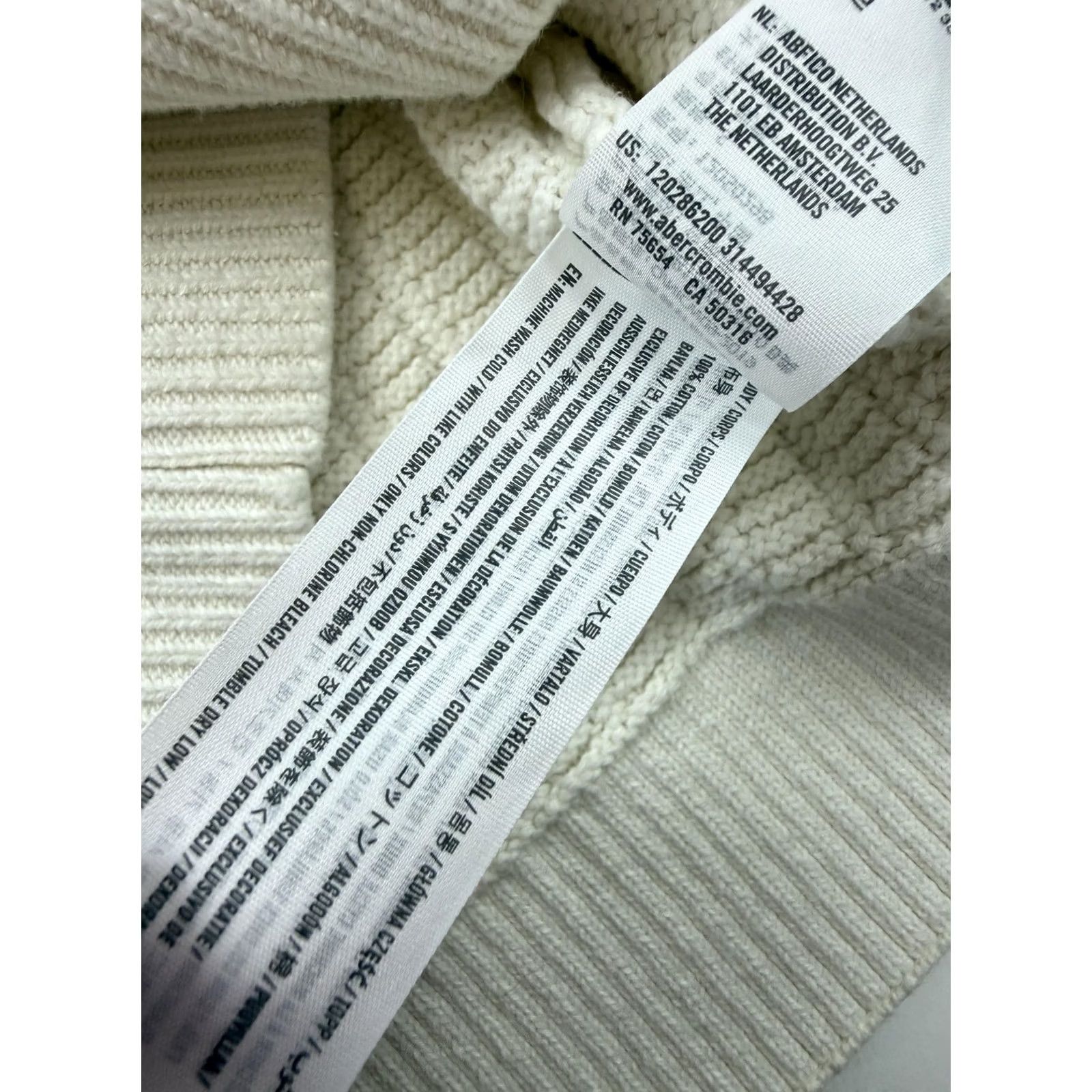 Abercrombie & Fitch Abercrombie & Fitch Sweater Mens Small White 100% Cotton Knit Pullover Logo Crew Neck Long Sleeve Casual Winter Regular Fit"} Size US S / EU 44-46 / 1 - 5 Thumbnail
