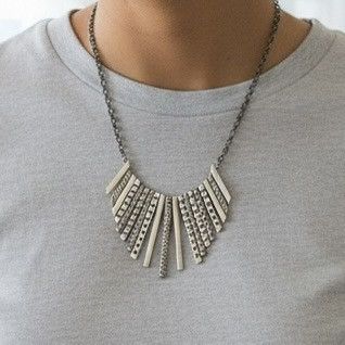 Express Express silver tone reversible spike fringe necklace Size ONE SIZE - 7 Thumbnail