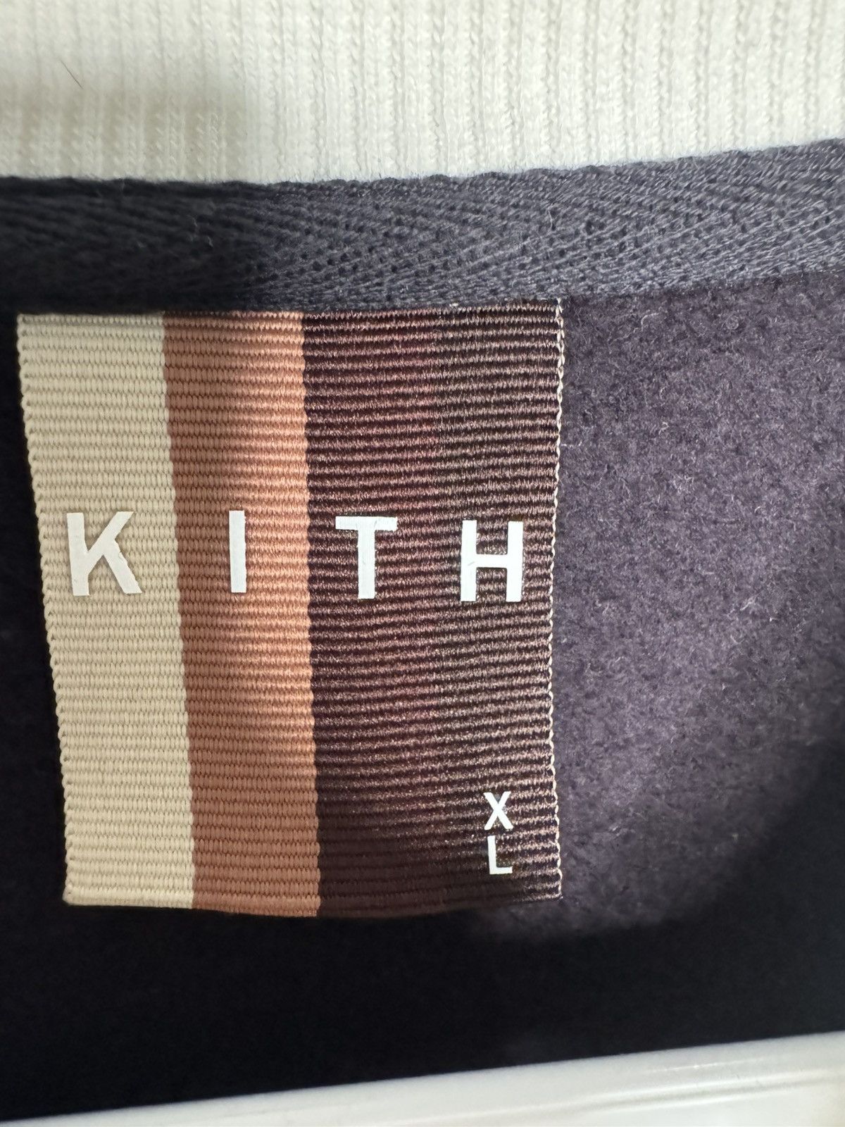 Kith KITH “K” Crewneck w/ Velvet Trim Size US XL / EU 56 / 4 - 6 Thumbnail