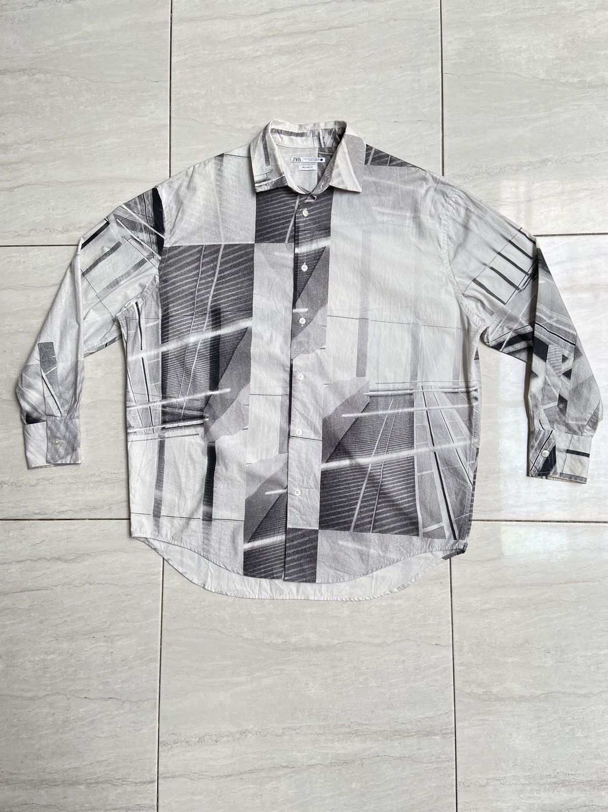 Zara ZARA Motive Shirt Size US XXL / EU 58 / 5 - 7 Thumbnail