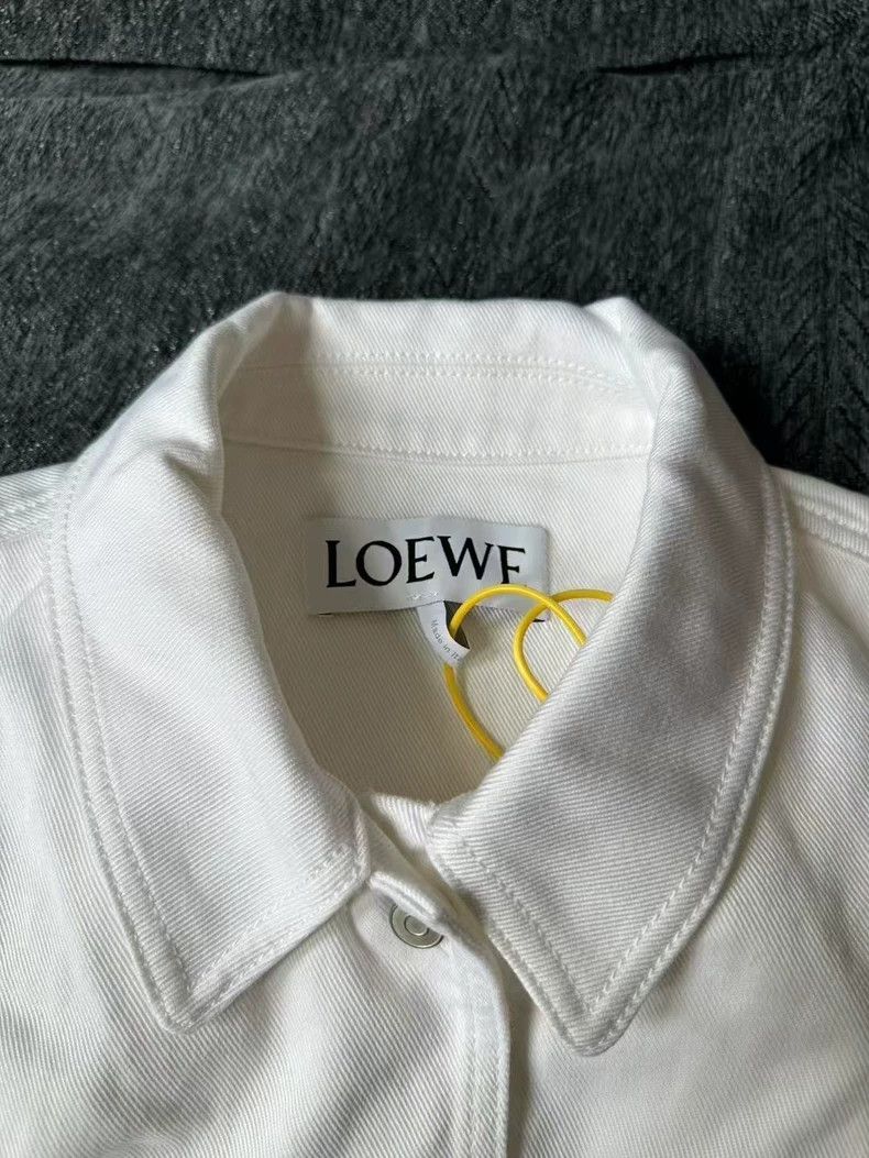 Loewe LOEWE White leather badge logo shirt jacket Size XXS / US 00 / IT 34 - 3 Thumbnail