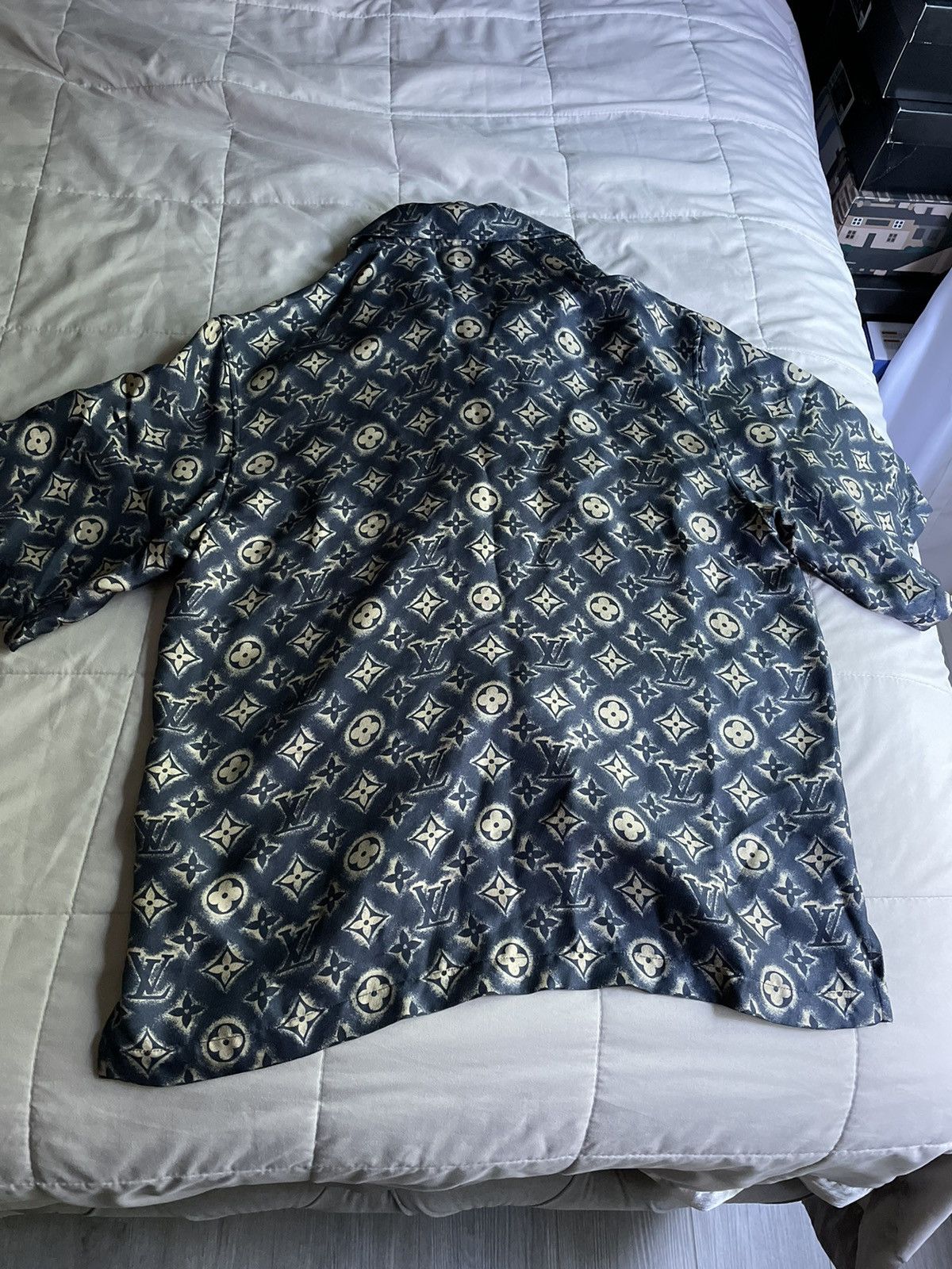 Louis Vuitton Louis Vuitton Silk Monogram Shirt Size US S / EU 44-46 / 1 - 4 Thumbnail