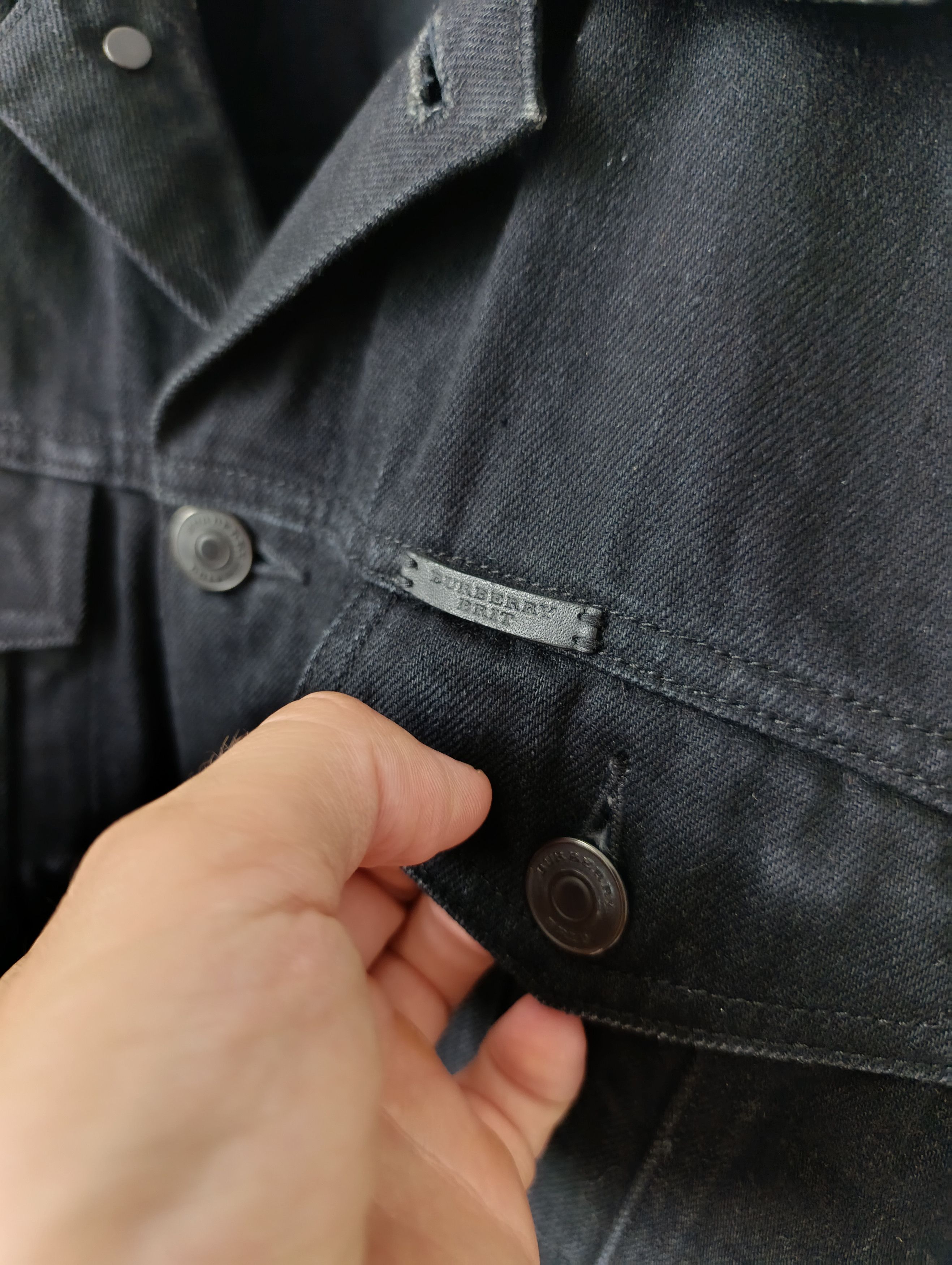 Burberry BURBERRY BRIT SKIPPER TRIM FIT DENIM JACKET LEATHER COLLAR Size US XL / EU 56 / 4 - 4 Thumbnail