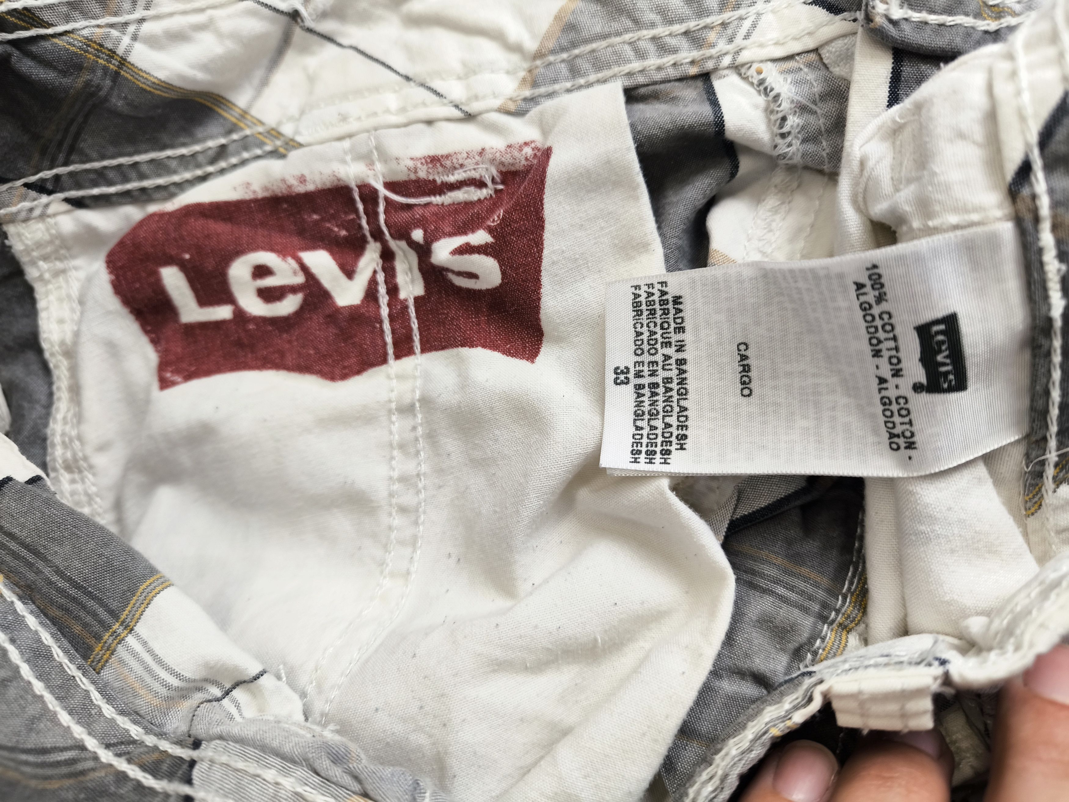 Levi's Levi's Cargo shorts Size 33 Size US 33 - 3 Thumbnail
